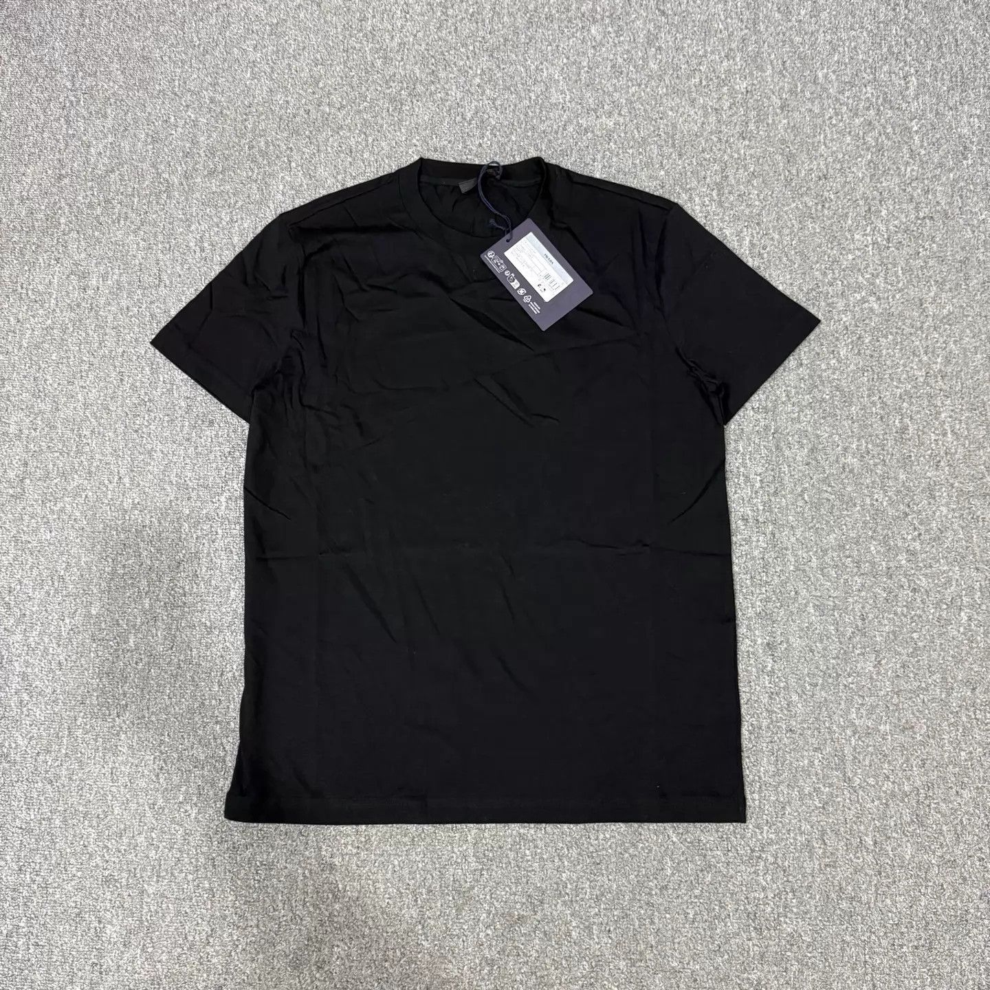Prada Prada New Black Basic Short Sleeve Tee Unworn XL Size XL / US 12-14 / IT 48-50 - 2 Thumbnail