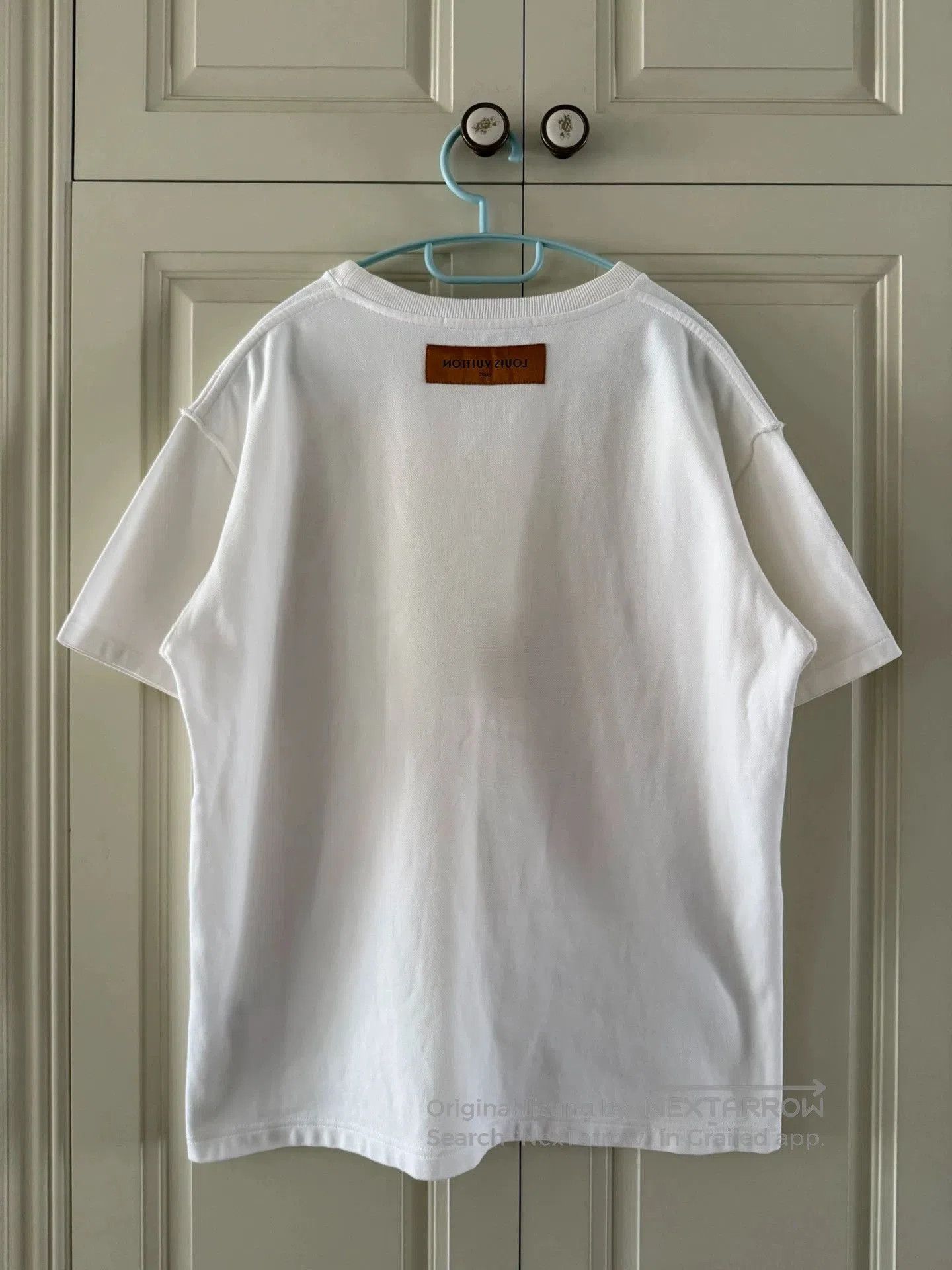 Louis Vuitton Louis Vuitton Short Sleeve Embroidered T. Size S / US 4 / IT 40 - 2 Thumbnail