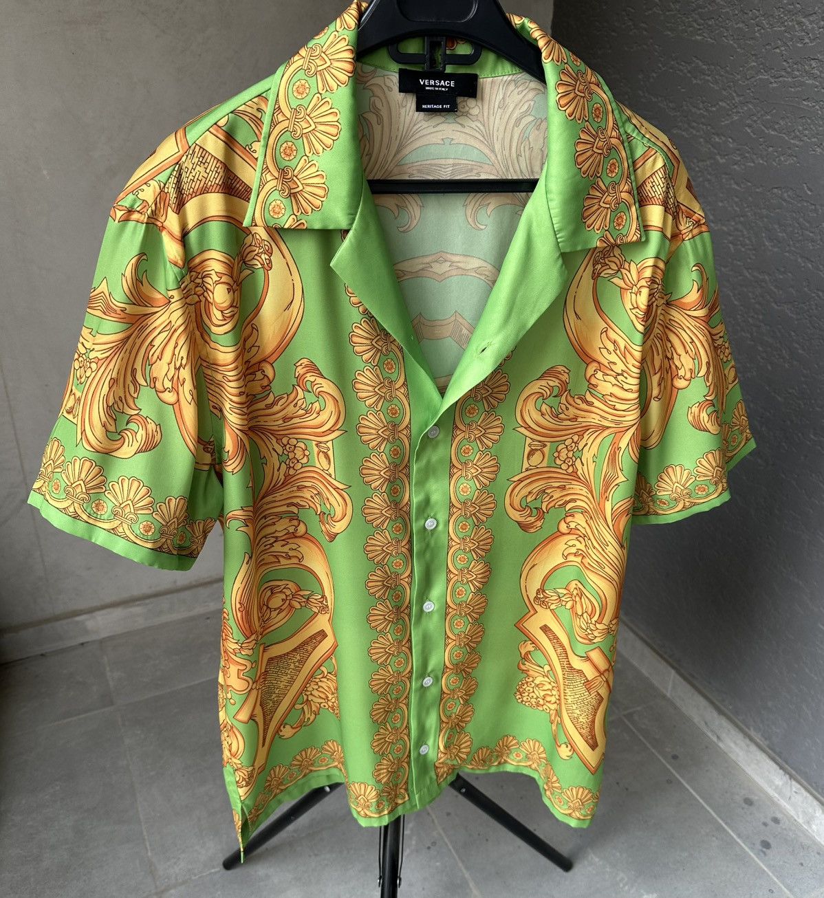 Versace Versace Silk Barocco Medusa shirt Size US L / EU 52-54 / 3 - 2 Thumbnail
