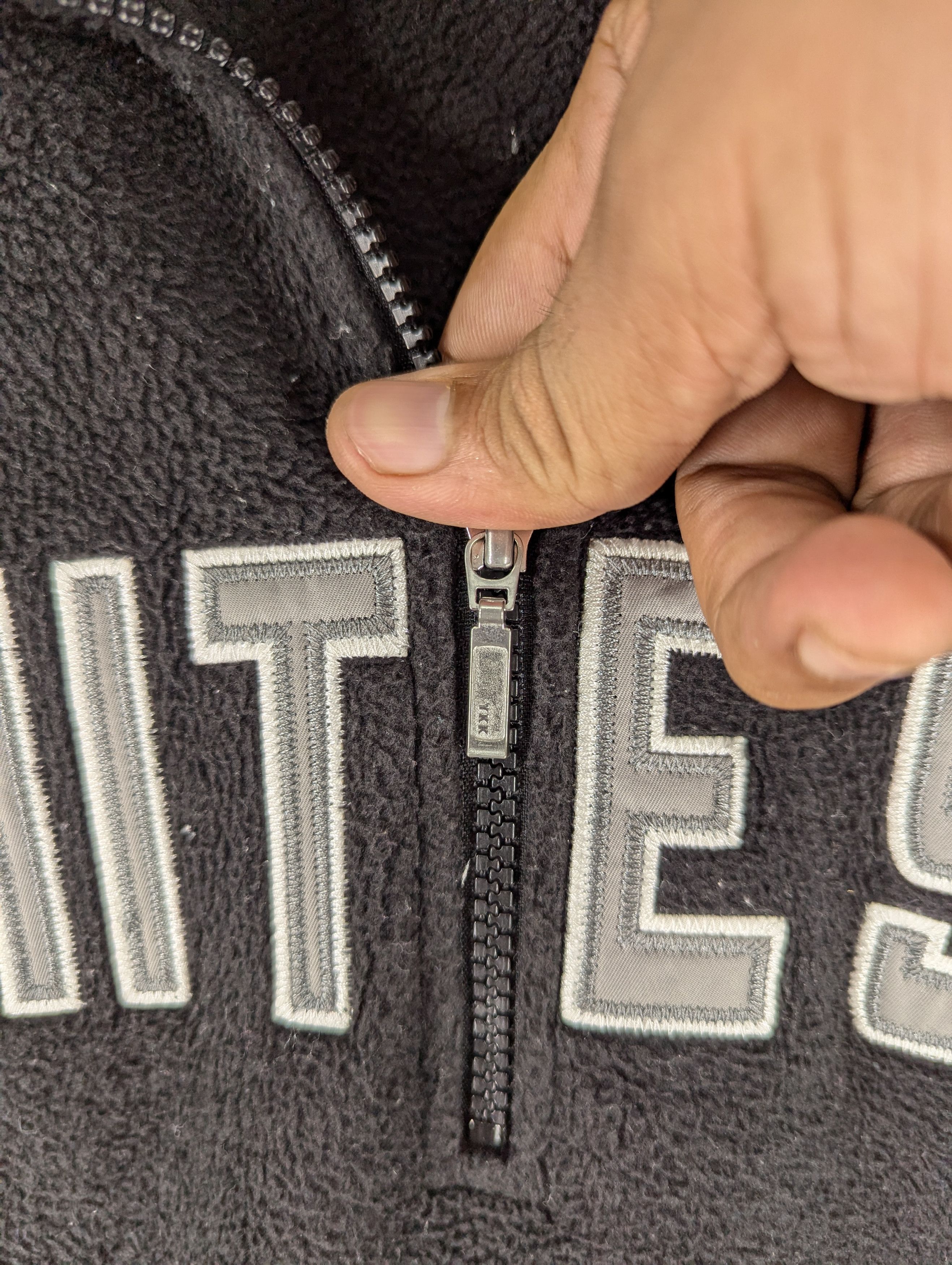 MLB MLB Chicago White Sox X Uniqlo Halfzip Fleece Jacket Size US L / EU 52-54 / 3 - 6 Thumbnail