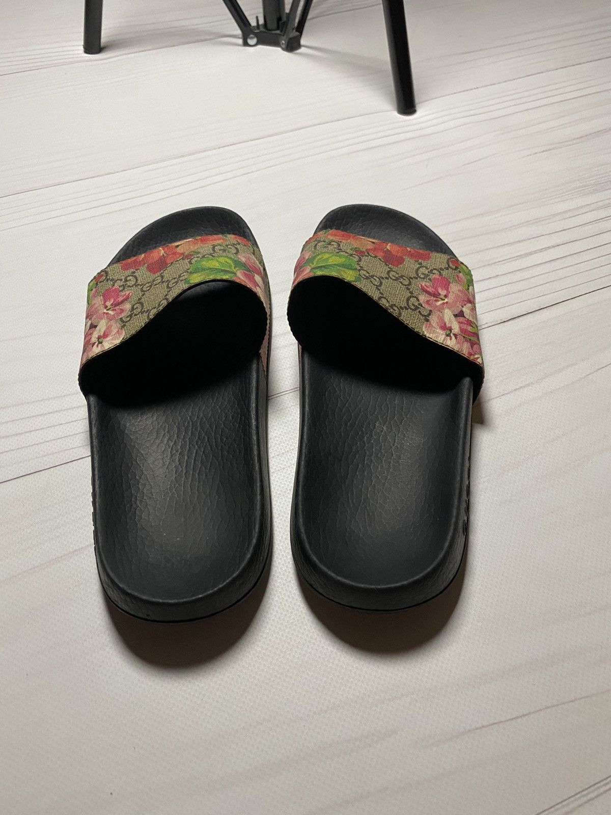 Gucci Gucci GG Blooms Supreme place floral logo slides Size US 8 / IT 38 - 5 Thumbnail