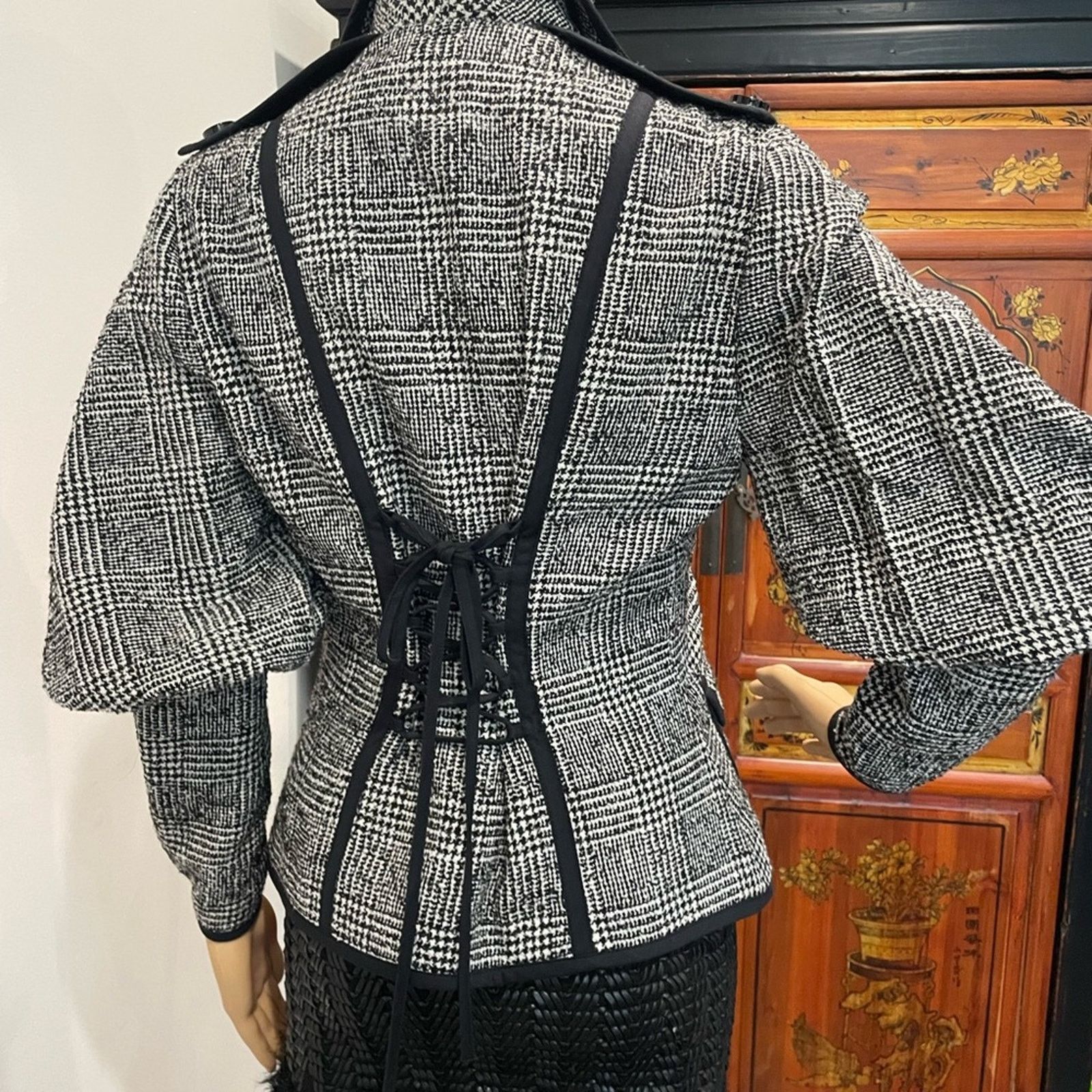 Anne Klein × Faconnable Anne Fontaine black & white tweed women’s jacket size 40 Size S / US 4 / IT 40 - 7 Thumbnail