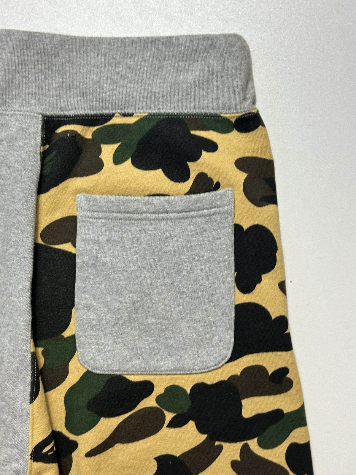 Bape Vintage Bape Camo Shark Shorts Size US 29 - 9 Thumbnail