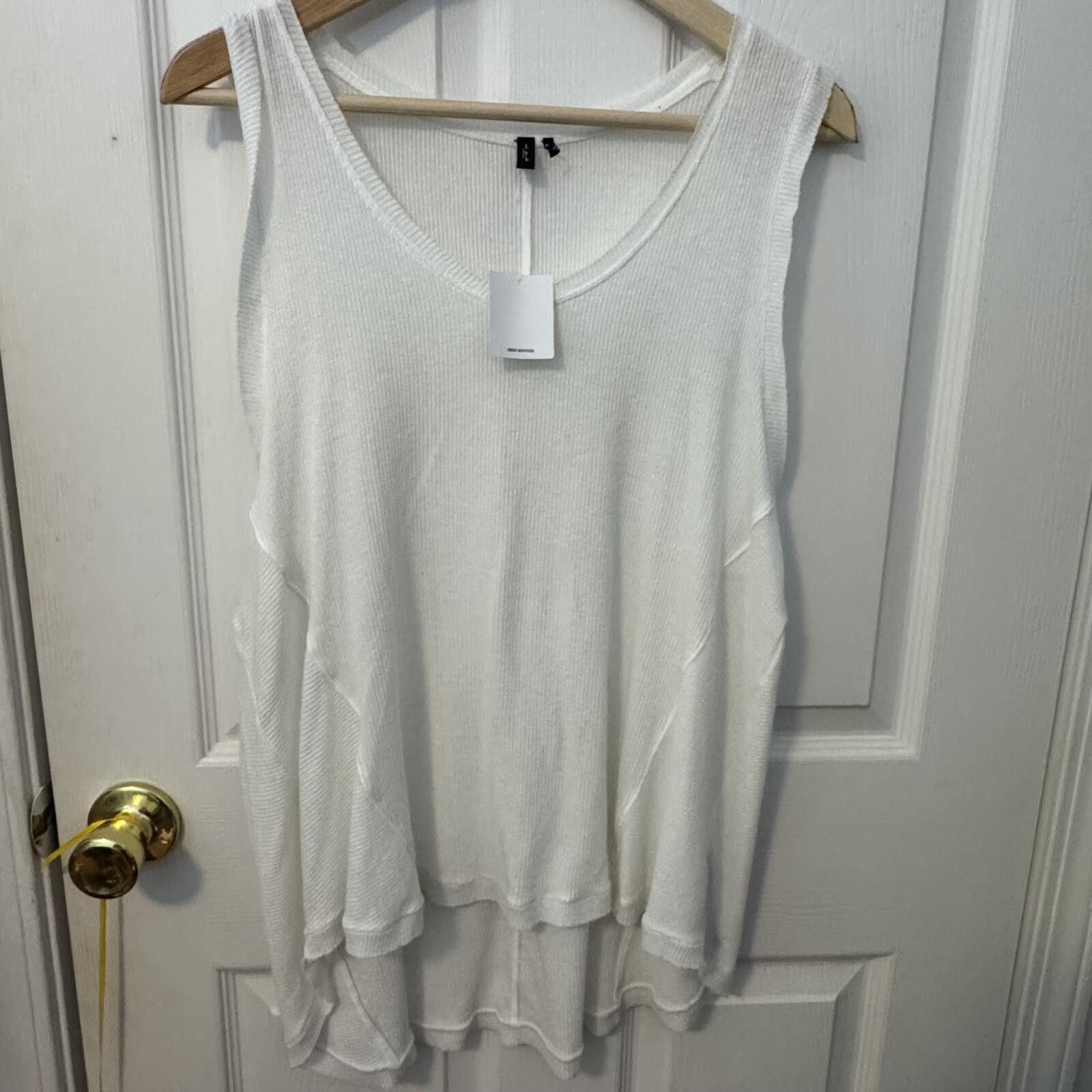 Urban Outfitters NWT Our from Under Felicity Tank-Medium Size M / US 6-8 / IT 42-44 - 2 Thumbnail