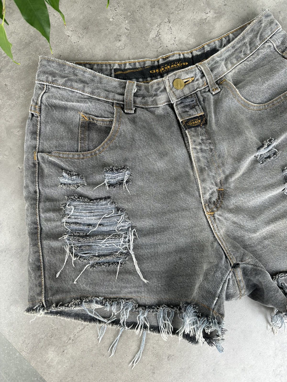 Marithe + Francois Girbaud Marithe Francois Gibraud Shorts Size 27" / US 4 / IT 40 - 4 Thumbnail