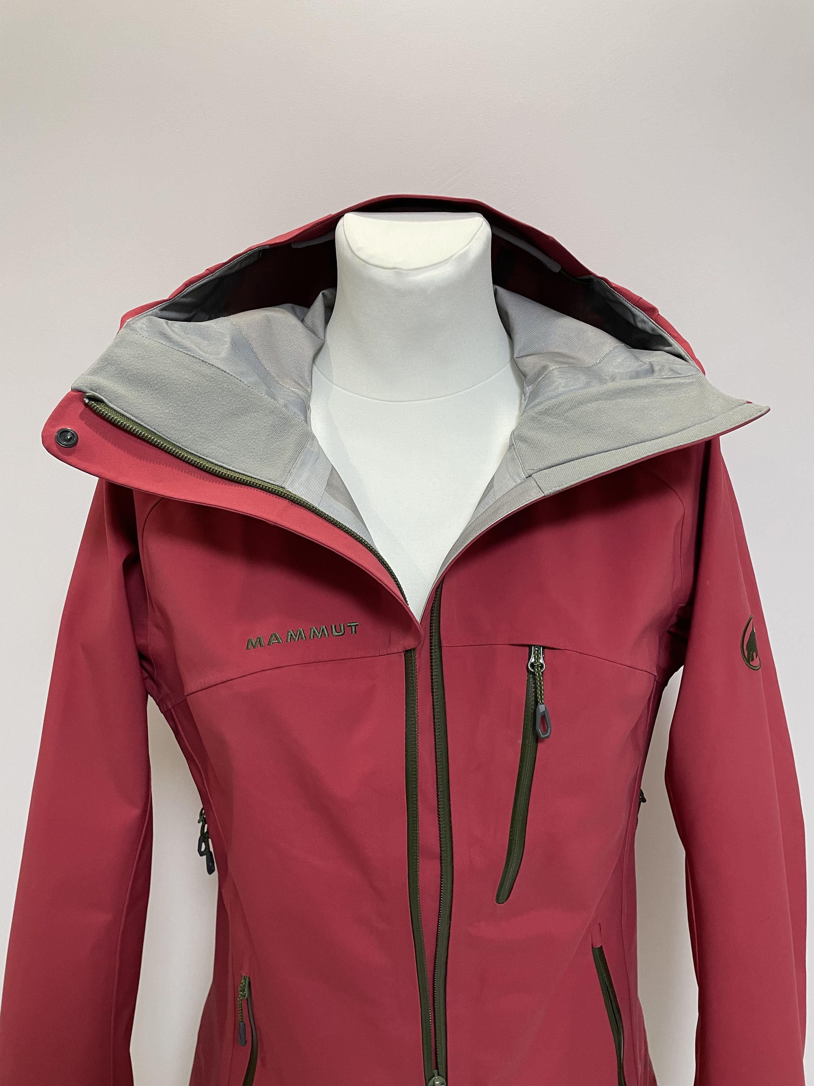 Mammut MAMMUT Makai Jacket DRY Tech Premium Hooded Waterproof Rain Size M / US 6-8 / IT 42-44 - 9 Thumbnail