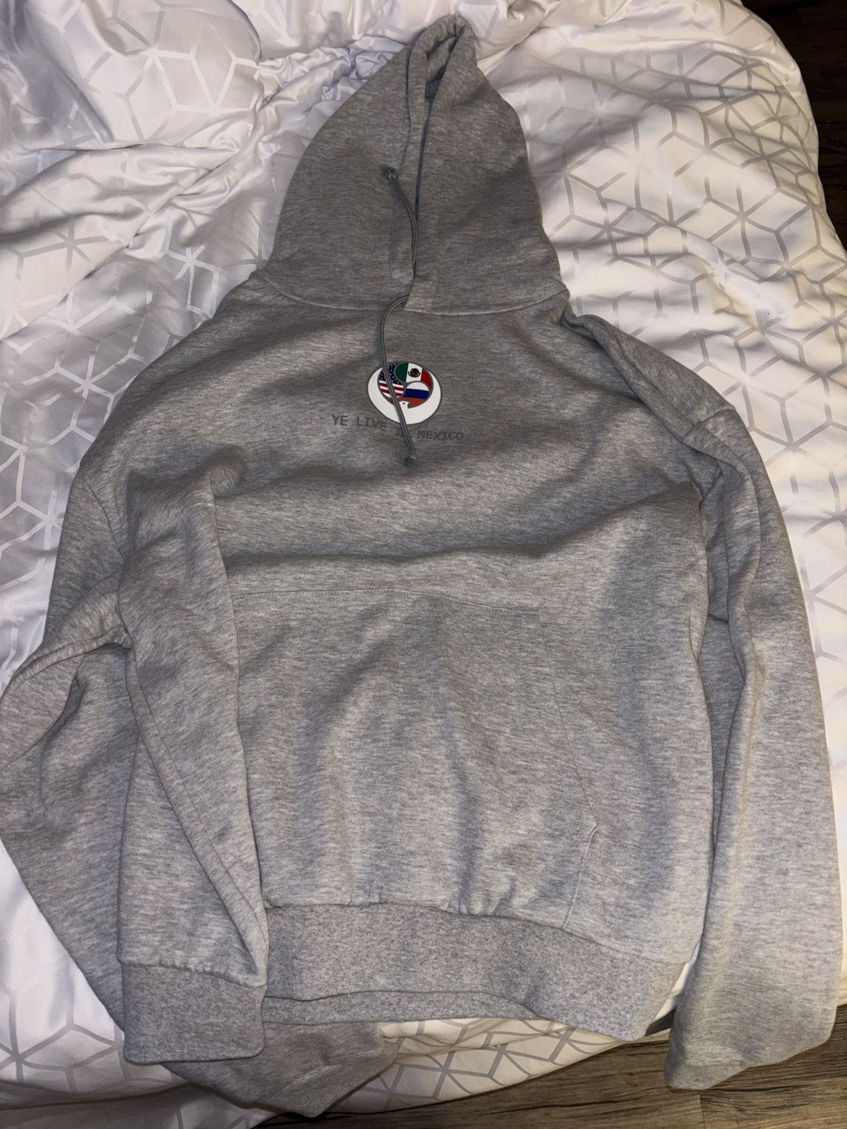 Yeezy Grey HD-01 size2 YE LIVE IN MEXICO yzy yeezy Size US M / EU 48-50 / 2 - 2 Thumbnail