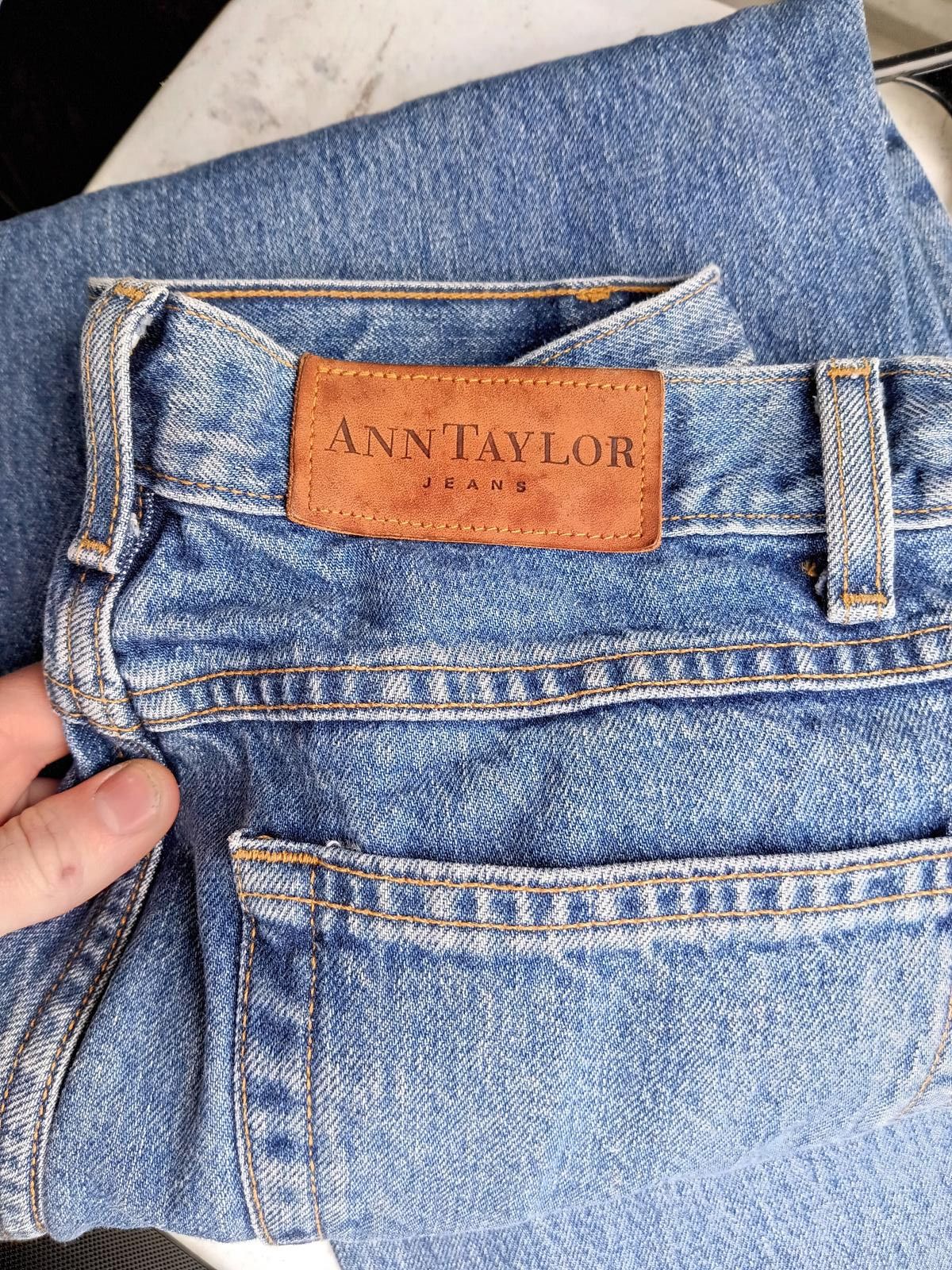 Ann Taylor Ann Taylor High-Waisted Flared Jeans Size 32" / US 10 / IT 46 - 4 Thumbnail