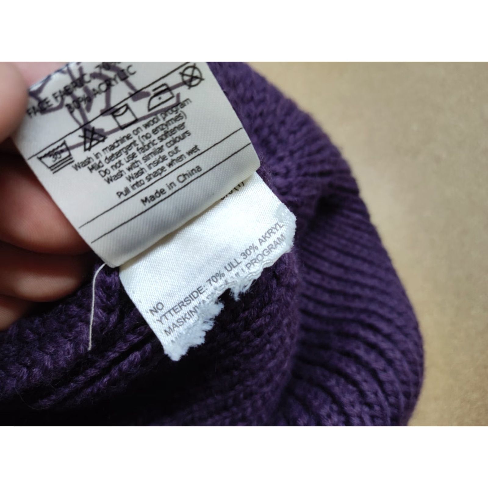 Vintage VINTAGE Bergans of Norway Beanie Hat One Size Purple Thermal Winter Skumring Pom Knit Unisex Adults Mens Womens Boys Girls Size ONE SIZE - 6 Thumbnail