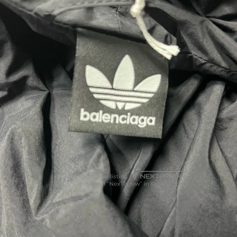 Balenciaga Balenciaga adidas Logo Hooded Jacket. Size US XXS / EU 40 - 2 Thumbnail