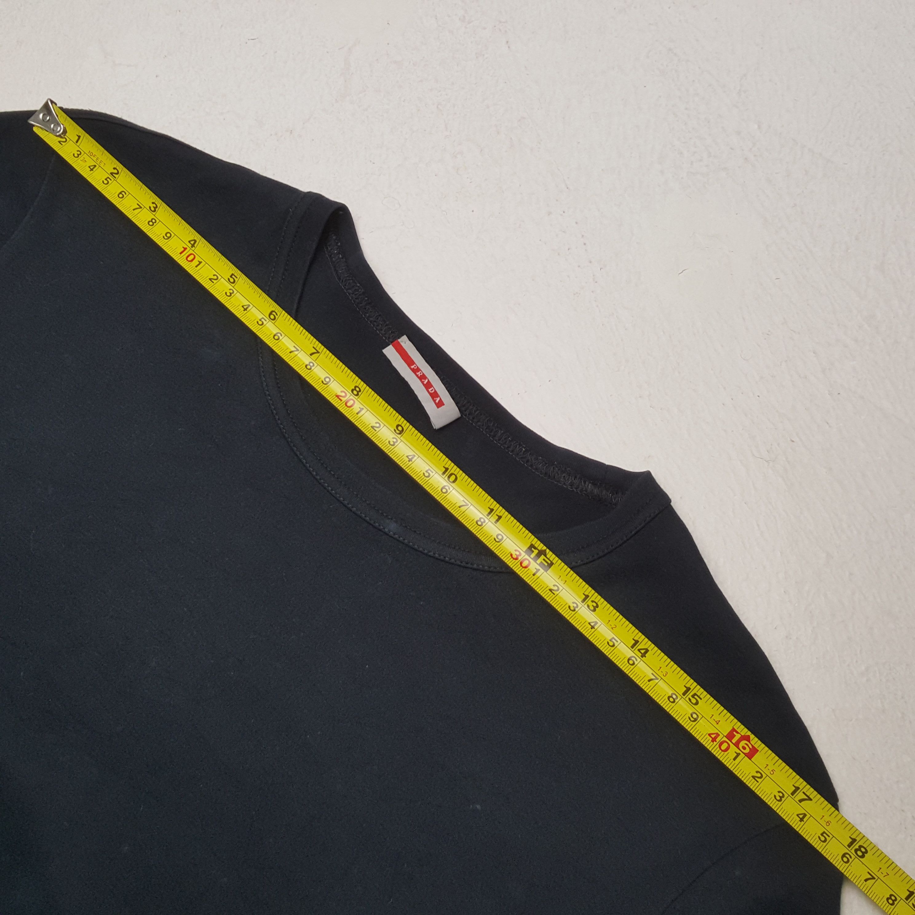 Prada Vintage Prada Luxury Fashion Brand Long Sleeve T-shirt RR13 Size US M / EU 48-50 / 2 - 4 Thumbnail