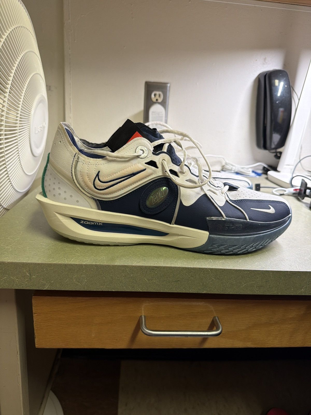Nike Nike Gt cut 3 size 16 us Size US 15 / EU 48 - 1 Thumbnail