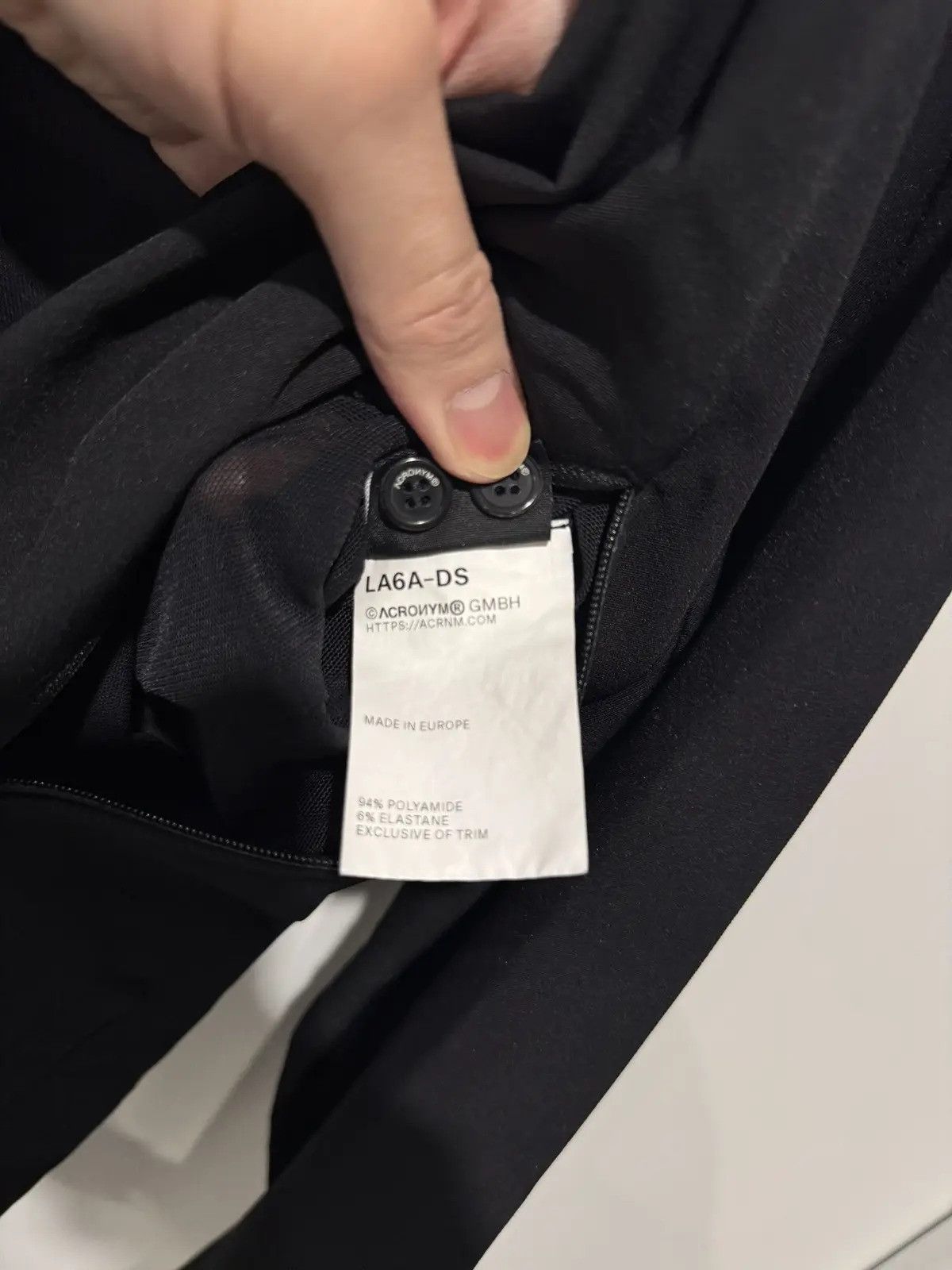 Acronym Acronym LA6A-DS - Large Size US L / EU 52-54 / 3 - 9 Thumbnail