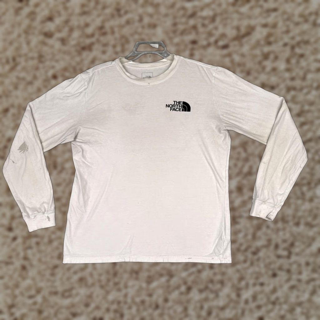 The North Face The North Face Shirt Mens Large White Long Sleeve Never Stop Exploring Tee Size US L / EU 52-54 / 3 - 1 Thumbnail