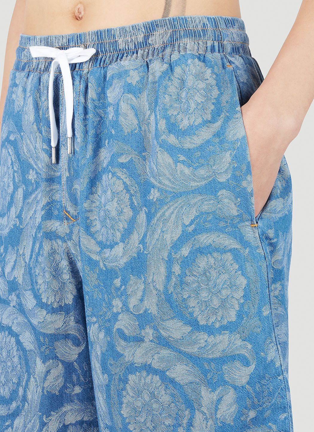 Versace o1y0425 Denim Short in Blue Size US 30 / EU 46 - 2 Thumbnail