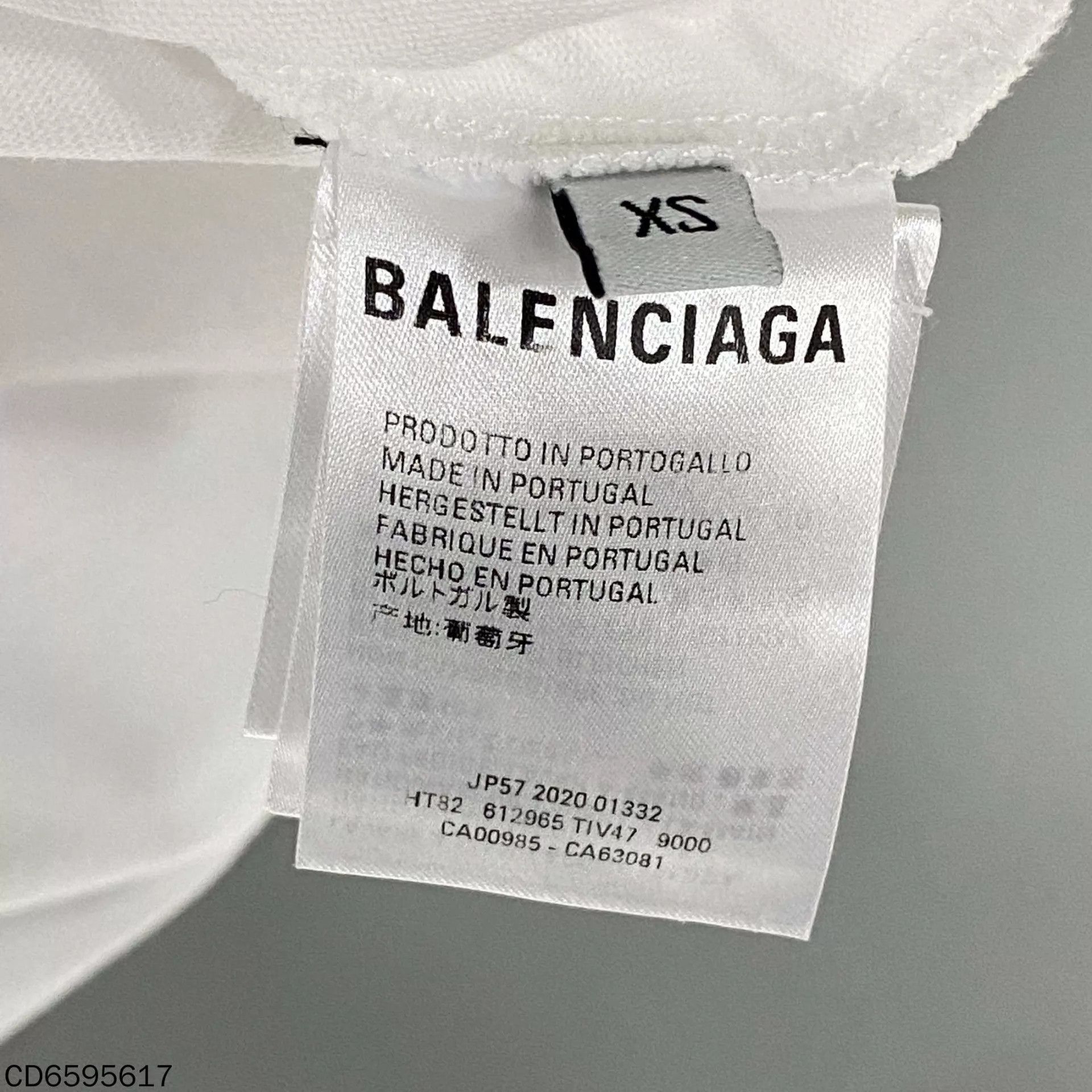 Balenciaga Balenciaga White Band Graphic Print SS Tee XS Size XS / US 0-2 / IT 36-38 - 5 Thumbnail