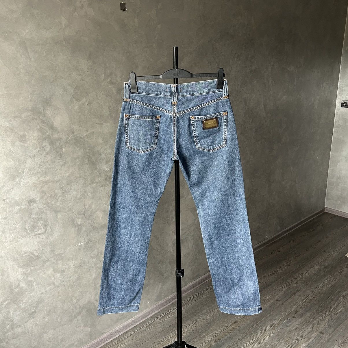 Dolce & Gabbana Vintage Dolce & Gabbana Metal Logo Denim Jeans Y2K Size US 30 / EU 46 - 1 Thumbnail