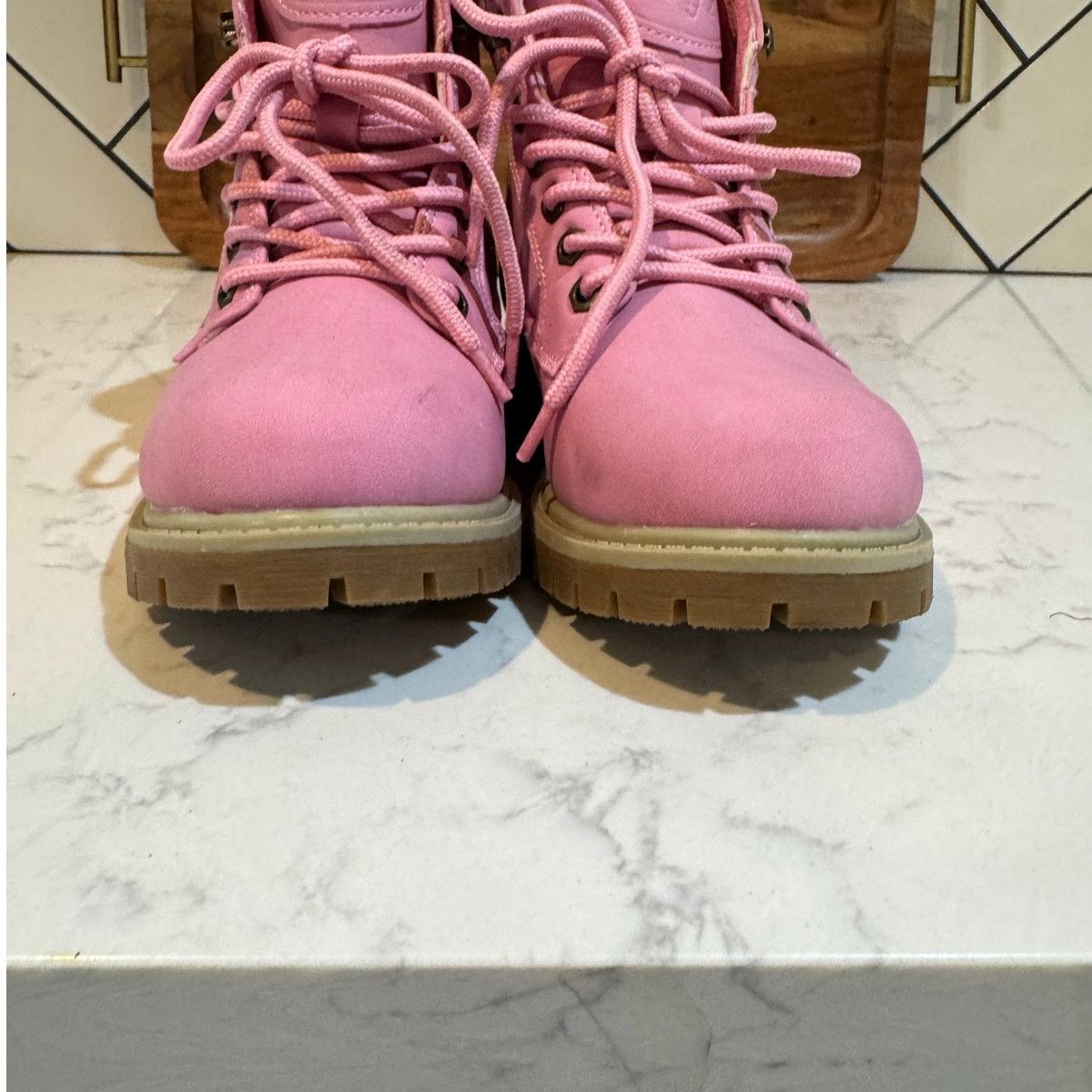 Lugz Lugz Mantle Hi 6-Inch Boots in the Bubblegum Pink size 6 Size US 6 / IT 36 - 3 Thumbnail