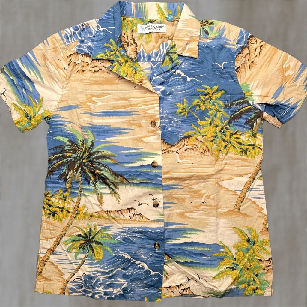 Tori Richard Tori Richard Uniforms Shirt Womens XS Blue Hawaiian Aloha Palm Tree Beach Print Shirt Size XS / US 0-2 / IT 36-38 - 1 Thumbnail