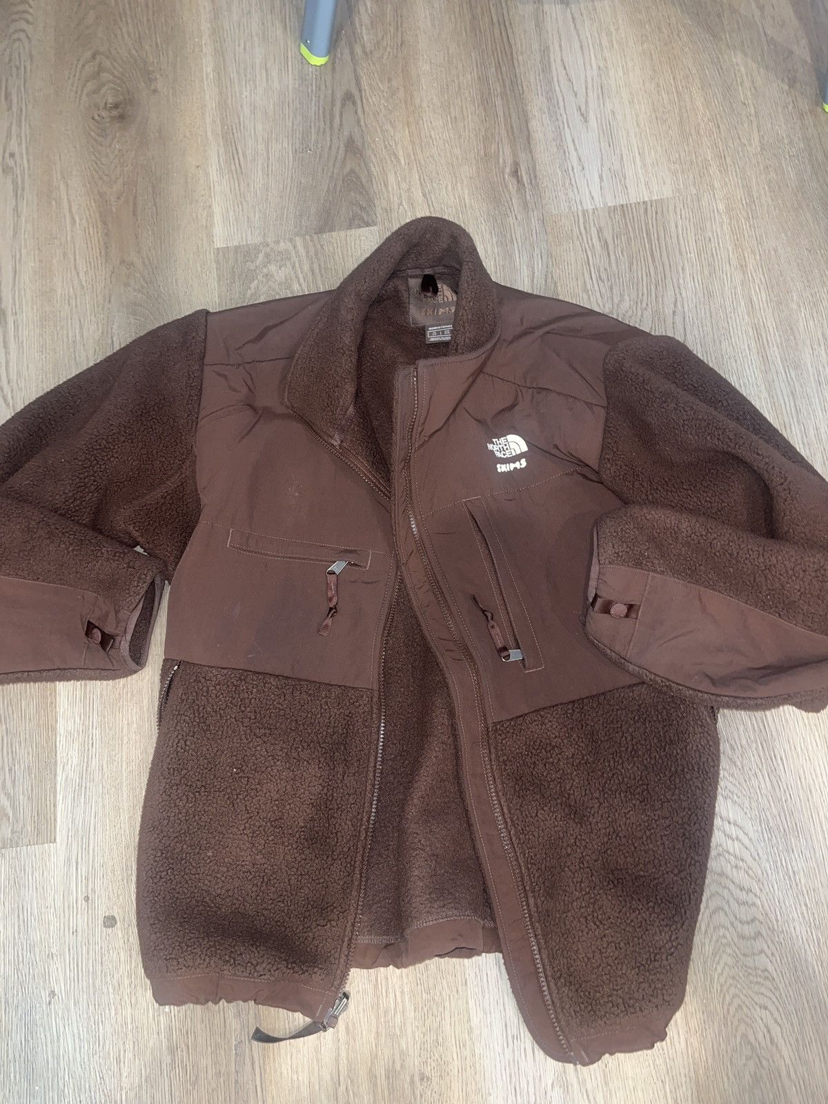 SKIMS × The North Face Skims x The North Face Retro Denali Fleece Jacket Cocoa Size S / US 4 / IT 40 - 1 Thumbnail