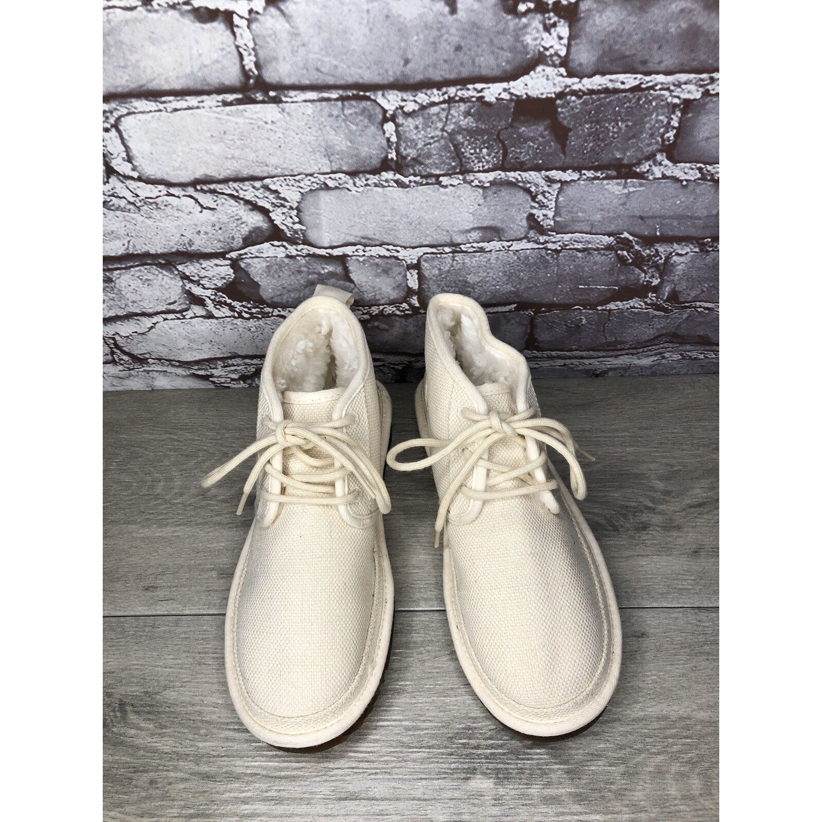 Ugg UGG Neumel Natural White Ankle Lace Up Chukka Boots Men’s Sz Size US 7 / EU 40 - 17 Thumbnail