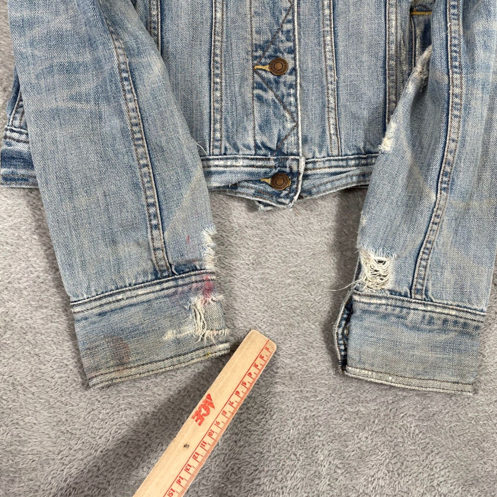 Abercrombie & Fitch Abercrombie & Fitch Denim Jacket Womens Medium Blue Distressed Grunge Y2K Jacket Boys Girls Mens Apparel Size M / US 6-8 / IT 42-44 - 4 Thumbnail