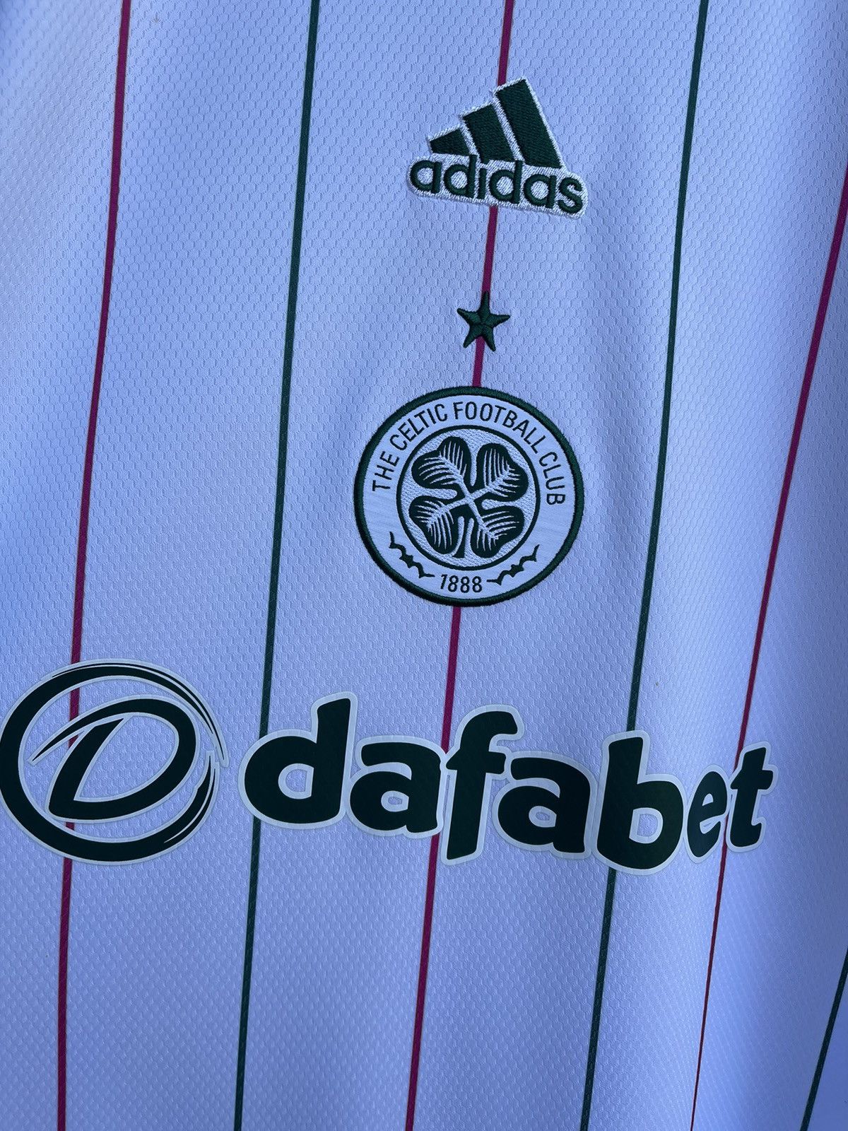 Adidas Celtic Third Jersey football Soccer shirt 2021/2022 adidas Size US M / EU 48-50 / 2 - 4 Thumbnail
