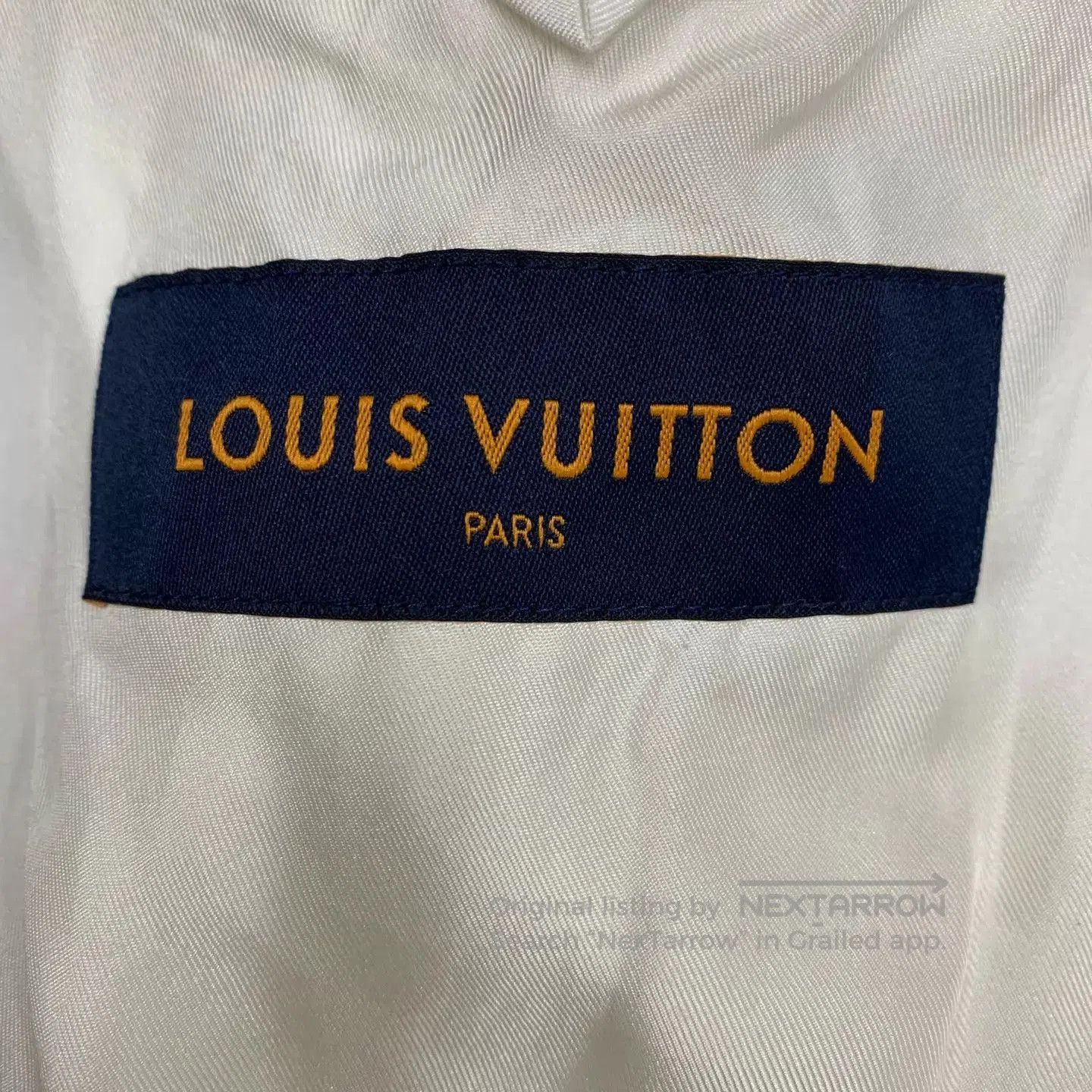Louis Vuitton Beige Double-Breasted Blazer with Butterfly Accent. Size US M / EU 48-50 / 2 - 4 Thumbnail