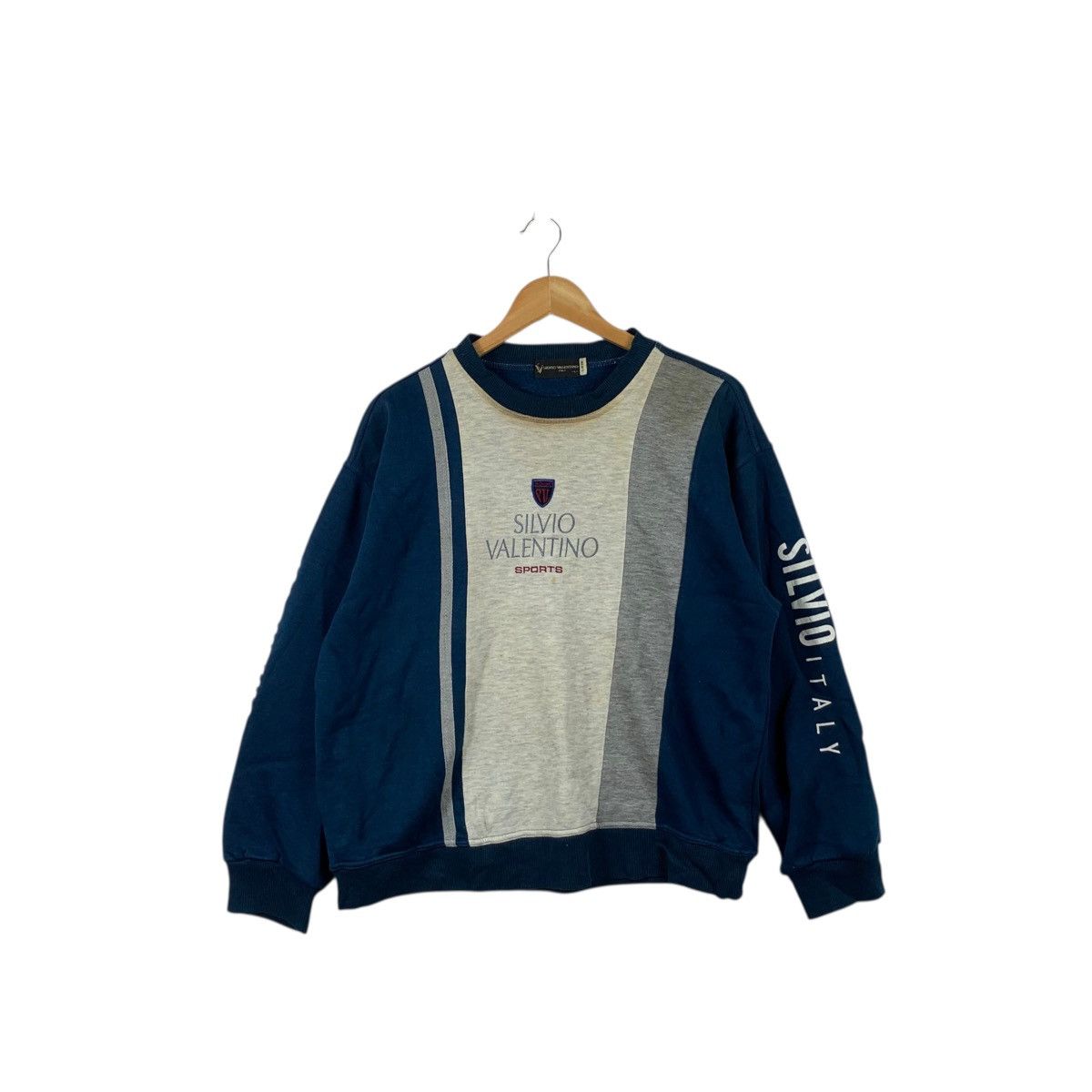 Vintage Vintage SILVIO VALENTINO ITALY Embroidered Logo Sweatshirt Size XL / US 12-14 / IT 48-50 - 1 Thumbnail