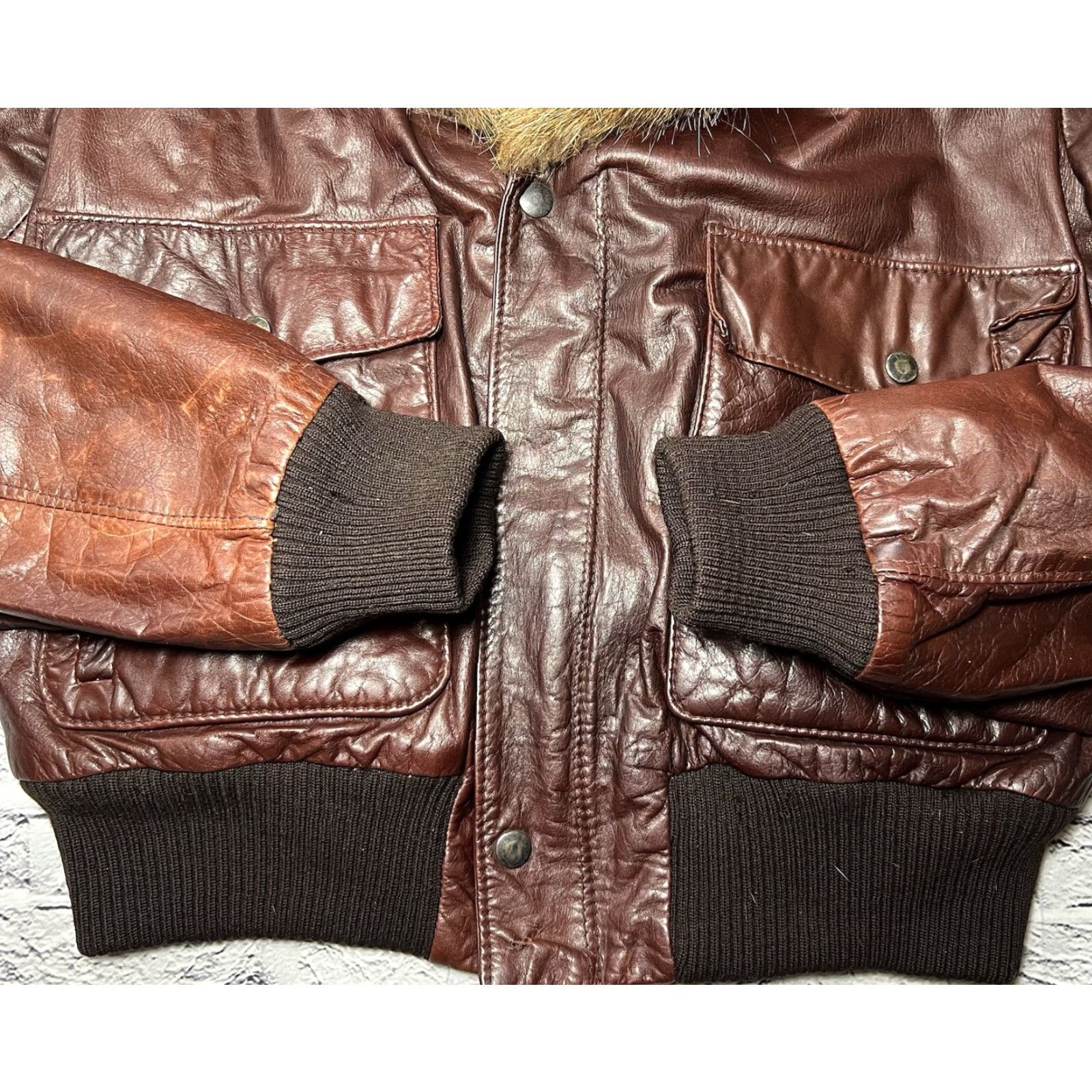 Vintage VINTAGE Redish Brown Bomber Aviator Flight Jacket 46 Leather Mens Size US S / EU 44-46 / 1 - 4 Thumbnail