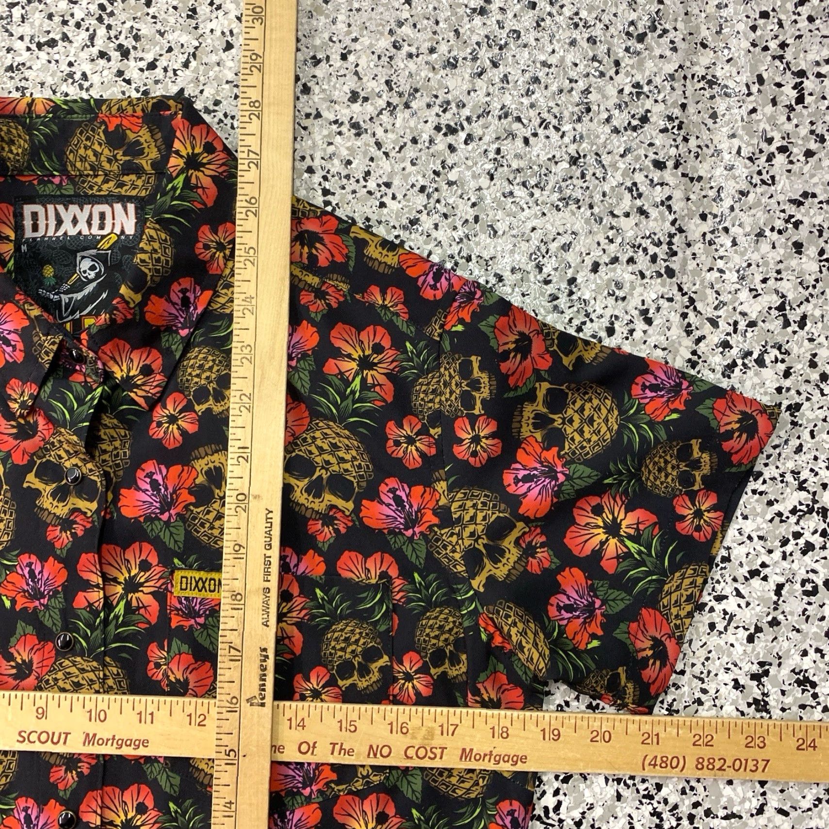Vintage Dixxon Flannel Company Shirt Women Medium Black Red Floral Skull Hall Pass Size M / US 6-8 / IT 42-44 - 3 Thumbnail