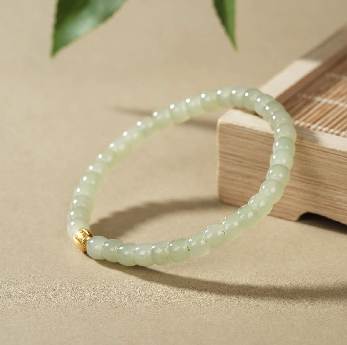 Other Green Gemstone Bracelet Size ONE SIZE - 1 Thumbnail