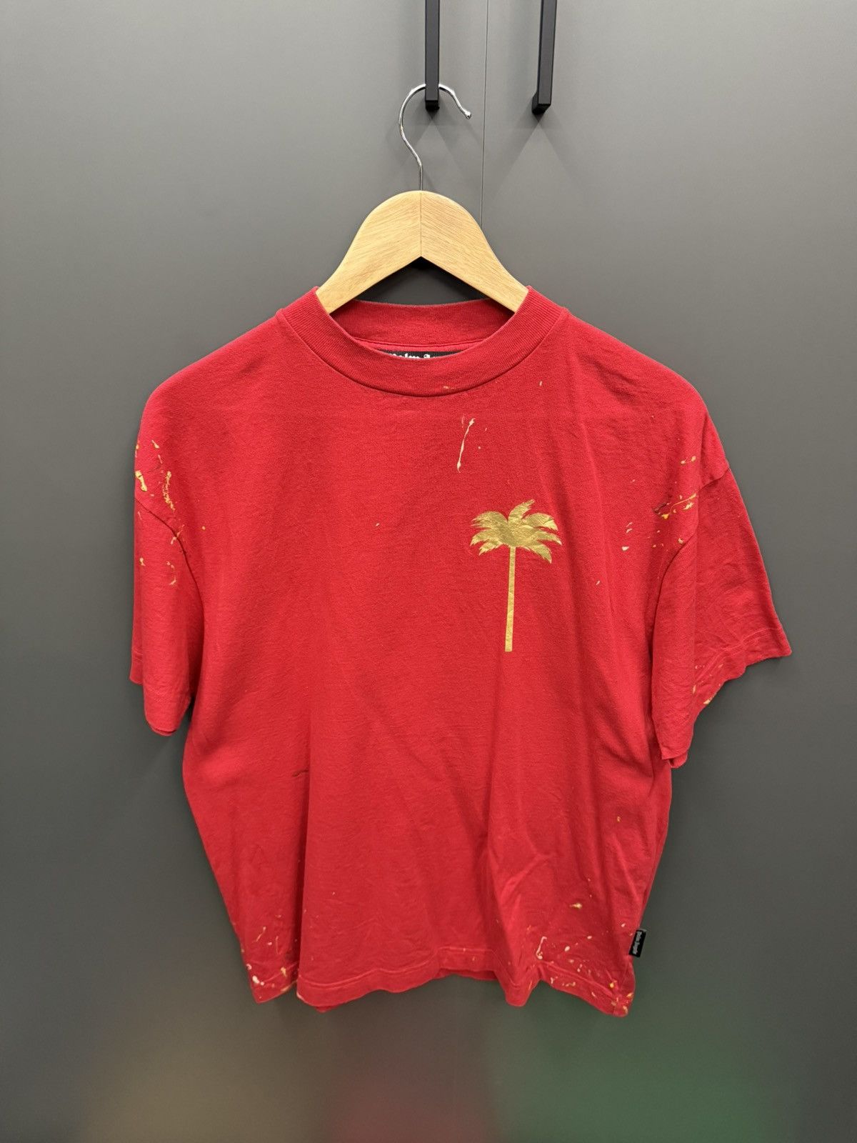 Palm Angels Palm Angels 2022 Red / Gold Palm Tree Painter T-Shirt Size US M / EU 48-50 / 2 - 1 Thumbnail