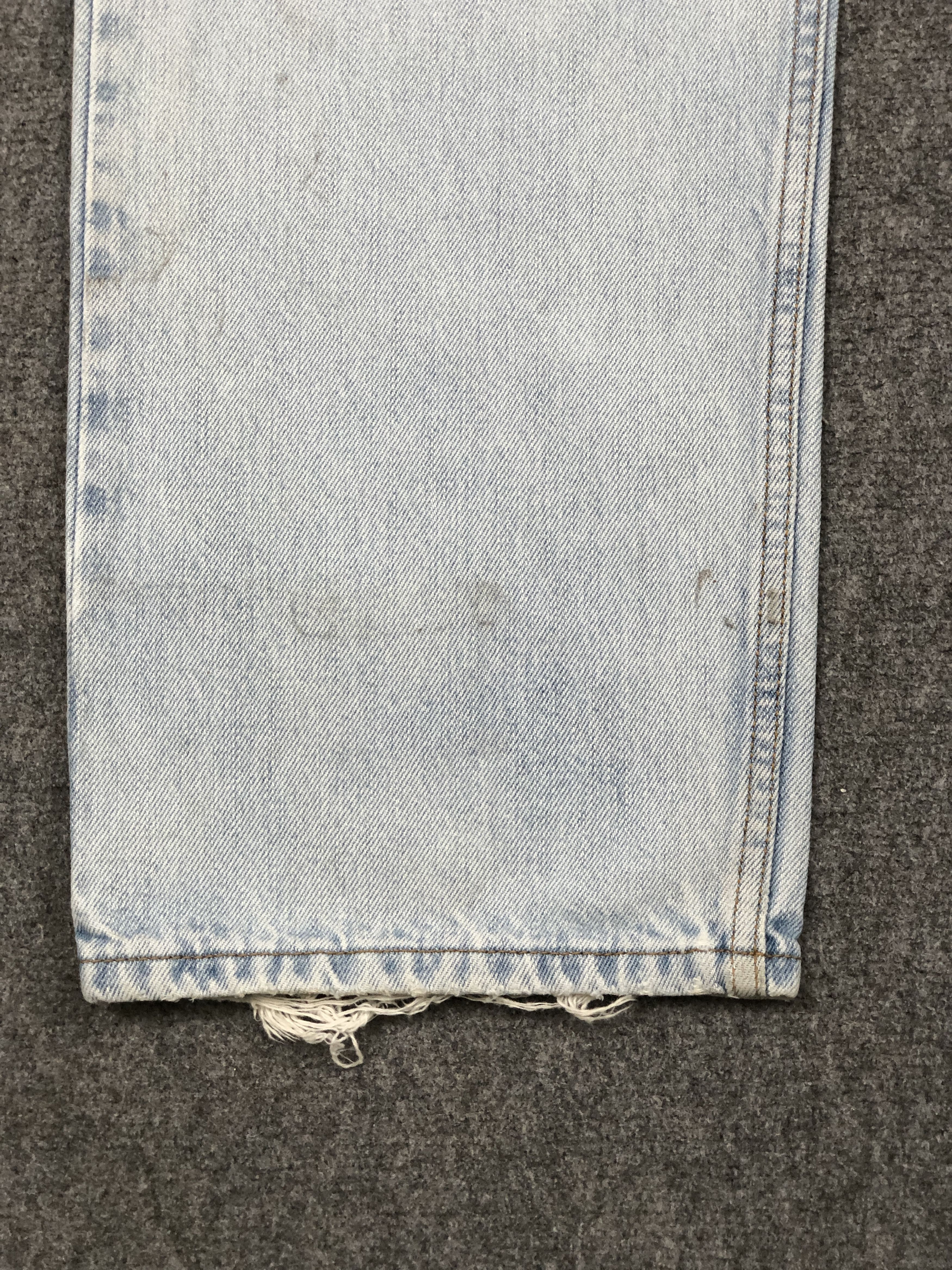 Levi's Light Washed Vintage Levis 505 Jeans DP2366 Size US 35 - 13 Thumbnail