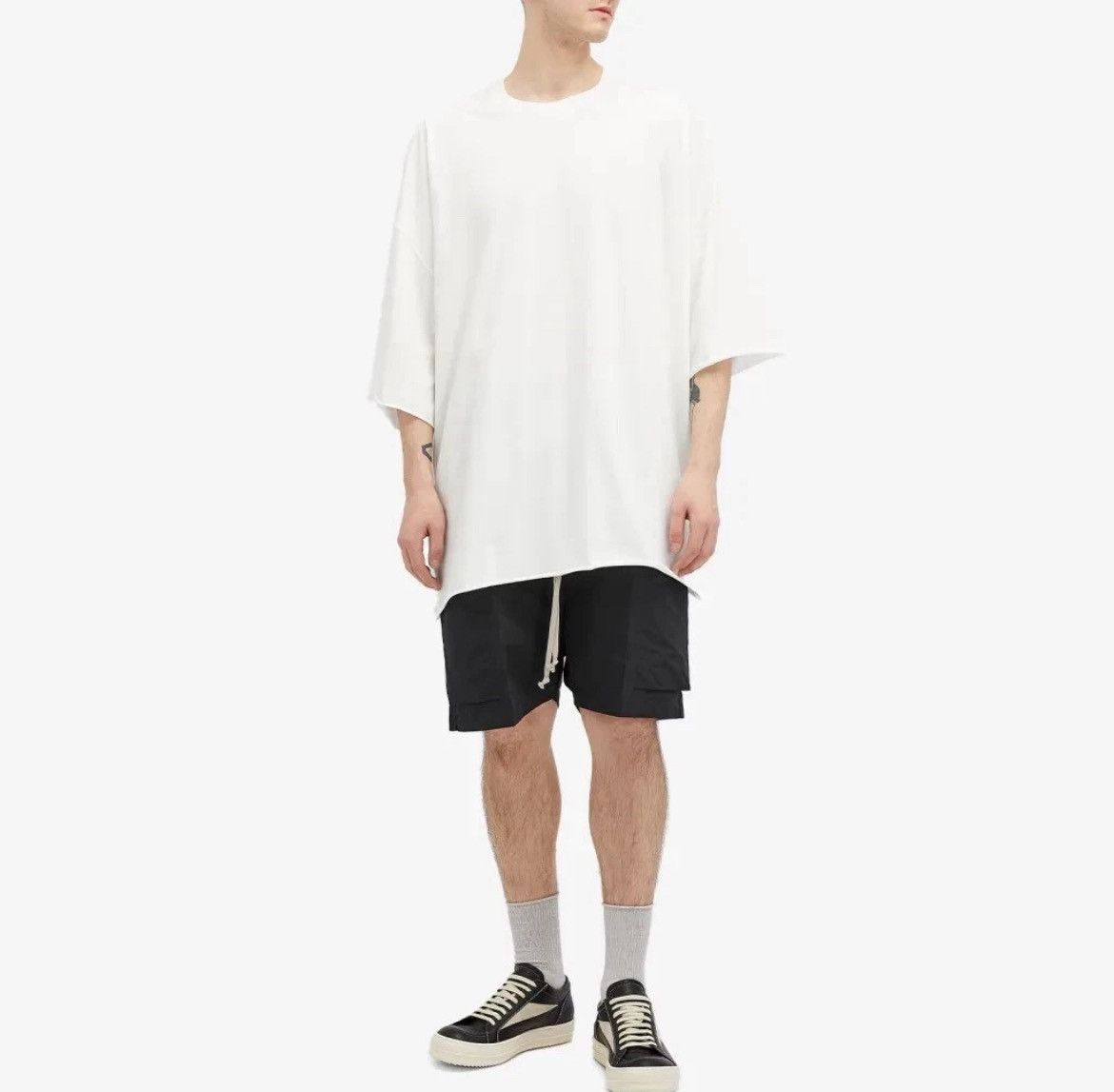 Rick Owens × Rick Owens Drkshdw Rick Owens DRKSHDW Tommy T-Shirt (One Size) UNISEX Size US M / EU 48-50 / 2 - 2 Thumbnail