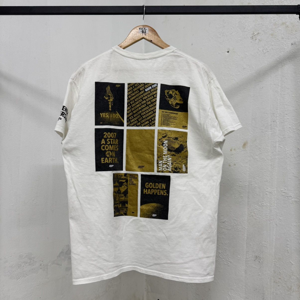 Golden Goose Golden Goose Lunar Collection 2017 T shirt Size US L / EU 52-54 / 3 - 1 Thumbnail