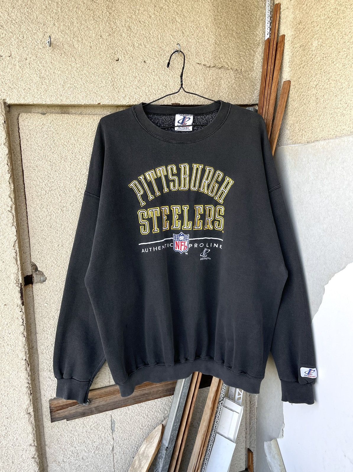 NFL Vintage 90s Pittsburgh Steelers NFL Football Sweatshirt Size US XL / EU 56 / 4 - 1 Thumbnail