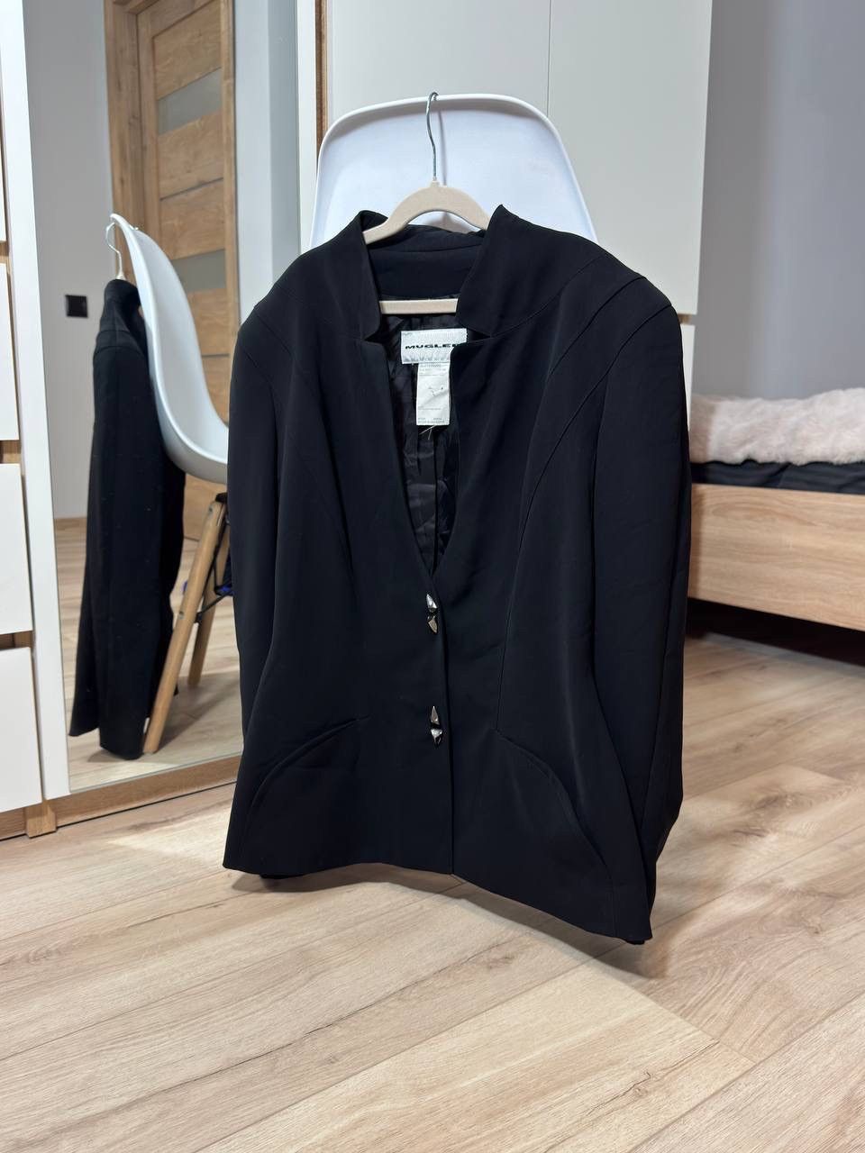 Thierry Mugler Vintage Thierry Mugler Black Blazer Jacket Size 40 Size S / US 4 / IT 40 - 2 Thumbnail