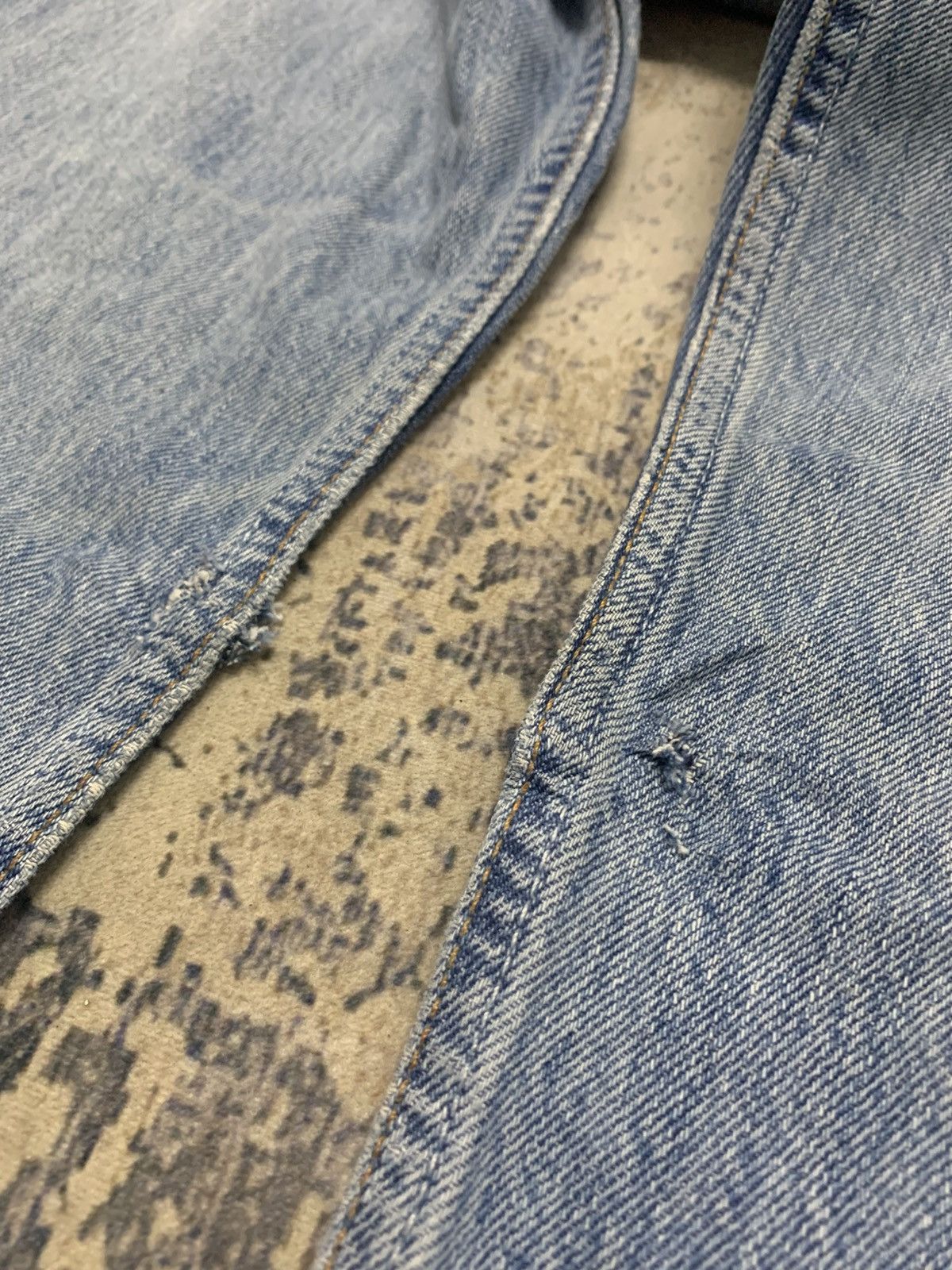 Levi's Vintage Y2K Levis 501 Repaired Denim Jeans W28 Size US 28 / EU 44 - 4 Thumbnail