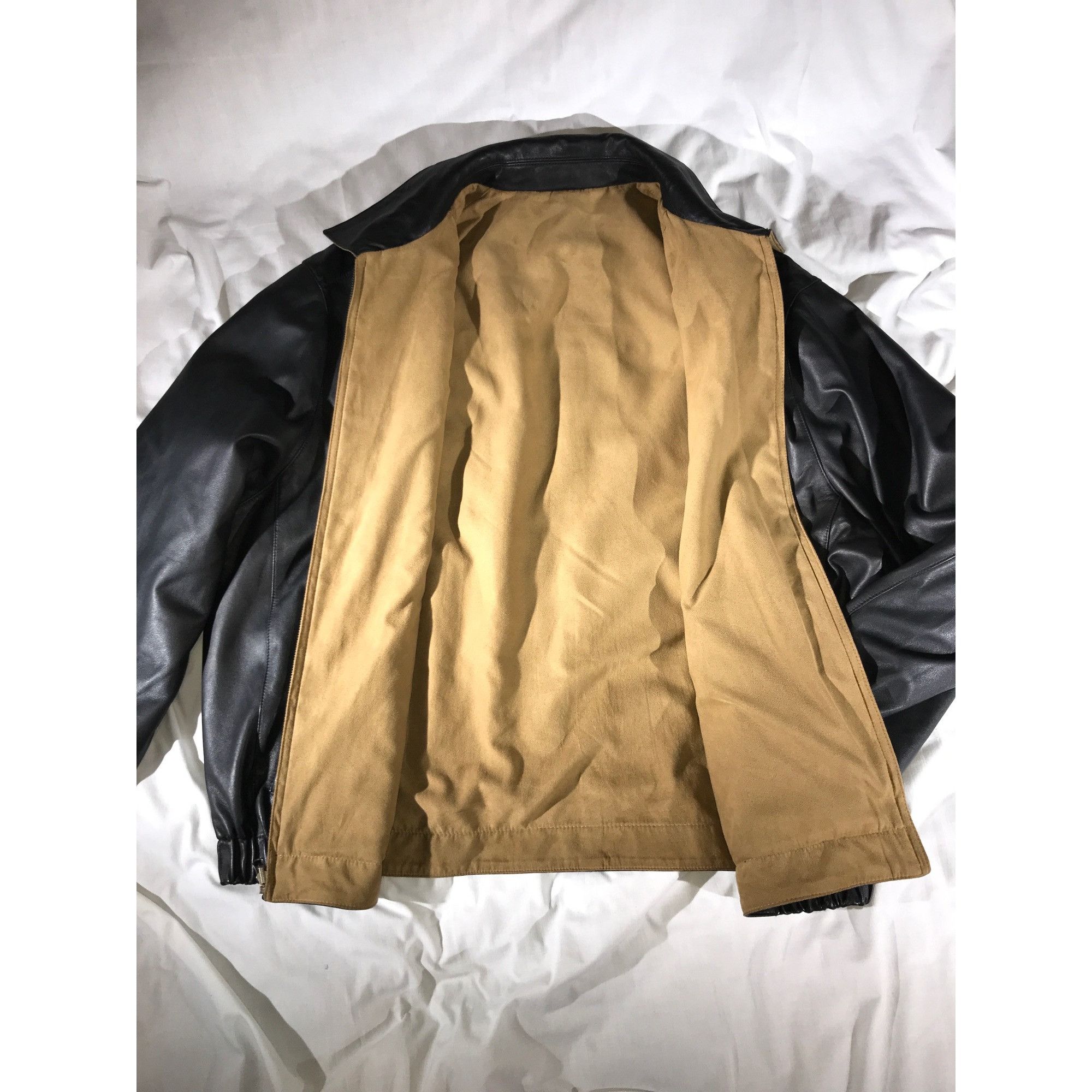 Roundtree & Yorke Roundtree & Yorke Mens Reversible Black Lamb Skin Leather/Ta Size US XXL / EU 58 / 5 - 6 Thumbnail