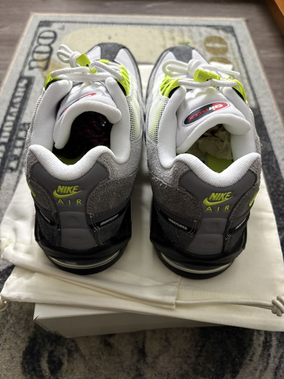 Nike × Undefeated Nike Air Max 95 Undefeated Geo NYC Neon (600 Pairs) Size US 10.5 / EU 43-44 - 6 Thumbnail