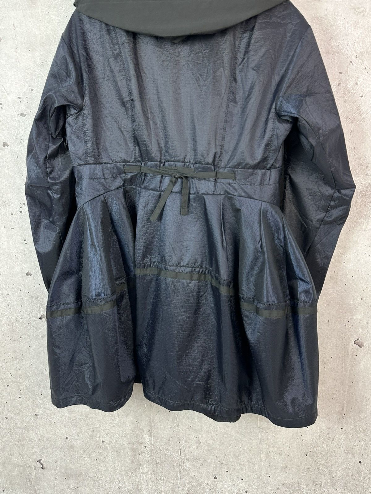 Marithe + Francois Girbaud Marithe François Girbaud Shimmer Women’s Deep Hood Jacket Size ONE SIZE - 12 Thumbnail