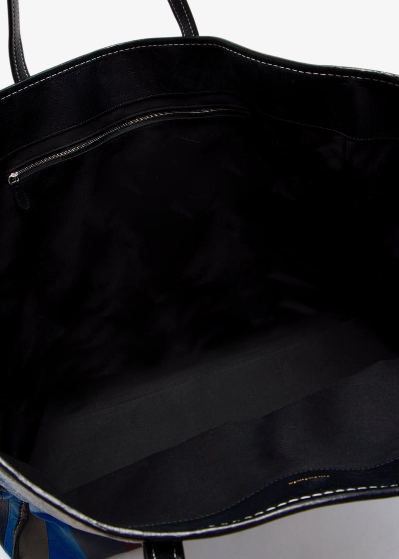 Balenciaga o1bcso1str0625 Size: OS / Chatelet Carry All Tote Bag XL Size ONE SIZE - 4 Thumbnail