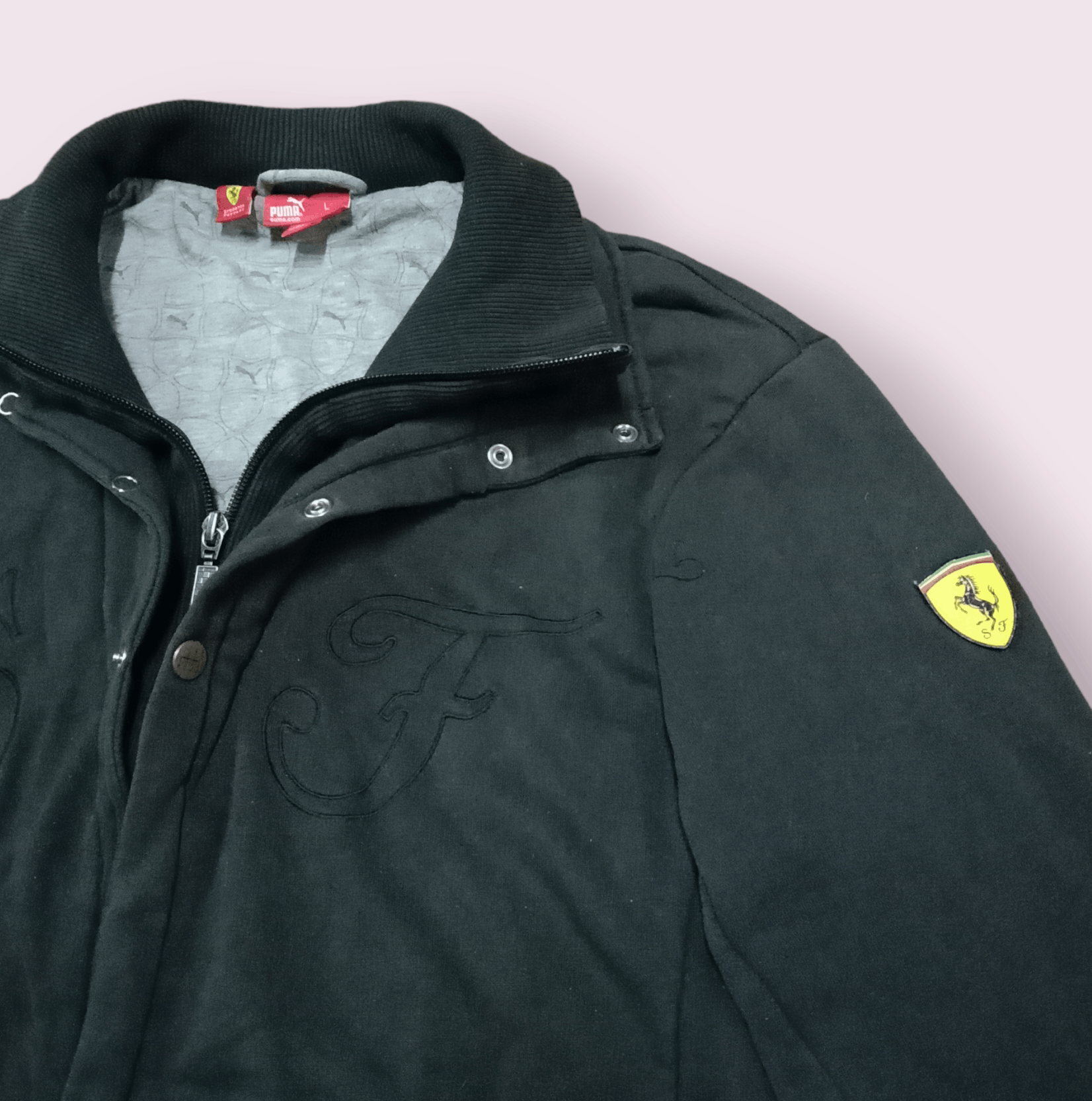 Ferrari × Puma Speedcat PUMA x FERRARI Faded Black Jacket Size US S / EU 44-46 / 1 - 5 Thumbnail