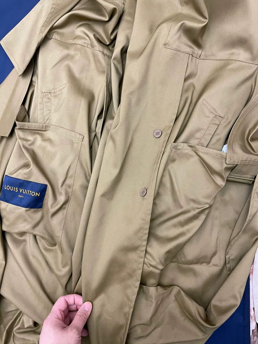 Louis Vuitton LV SS New 48 Detachable Sleeves Long Trench Coat Size US M / EU 48-50 / 2 - 7 Thumbnail