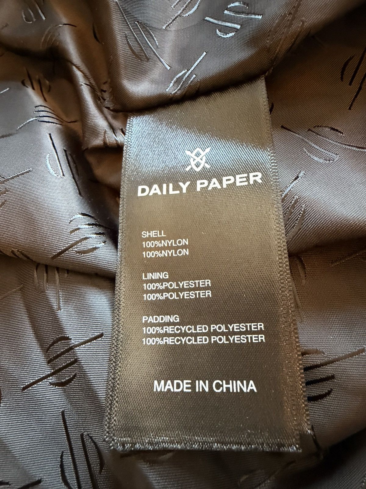 Daily Paper Daily Paper Hooded Puffer Jacket Size M Size US M / EU 48-50 / 2 - 6 Thumbnail