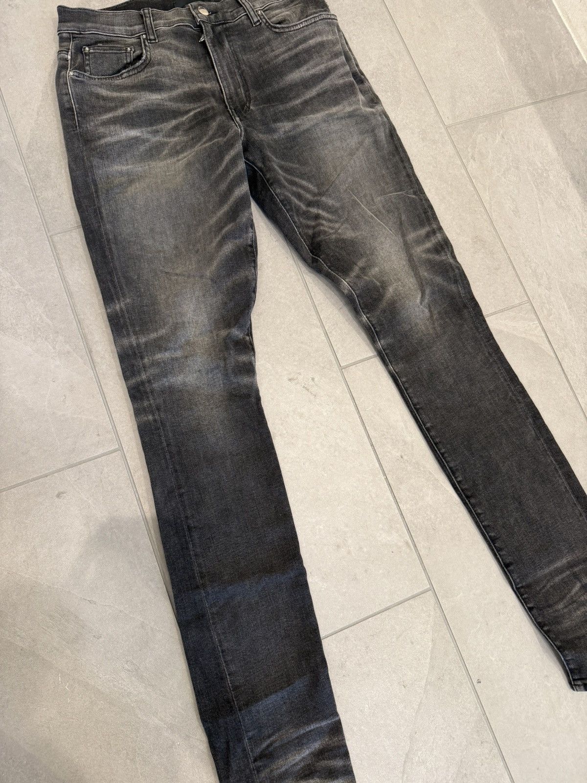 Amiri Amiri Jean Grey Stacked Size US 33 - 1 Thumbnail
