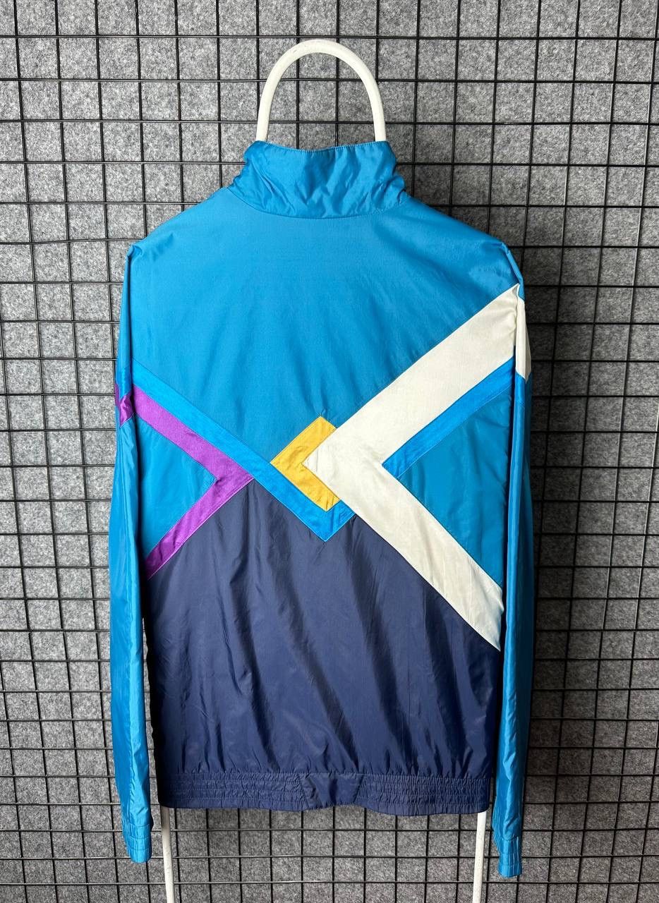 Vintage Vintage Adidas windbreaker track jacket size Medium Size US M / EU 48-50 / 2 - 7 Thumbnail