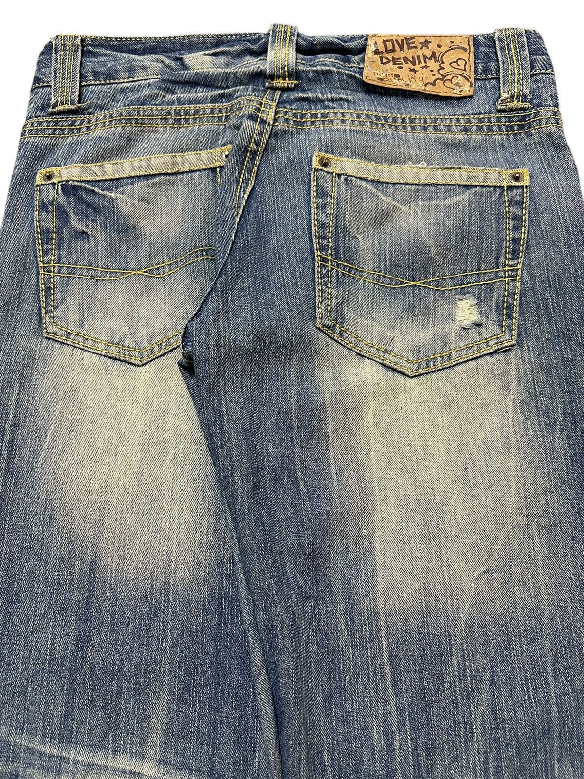 Japanese Brand Vintage Japanese Brand Faded Wash Distressed Style Jeans Size US 30 / EU 46 - 6 Thumbnail