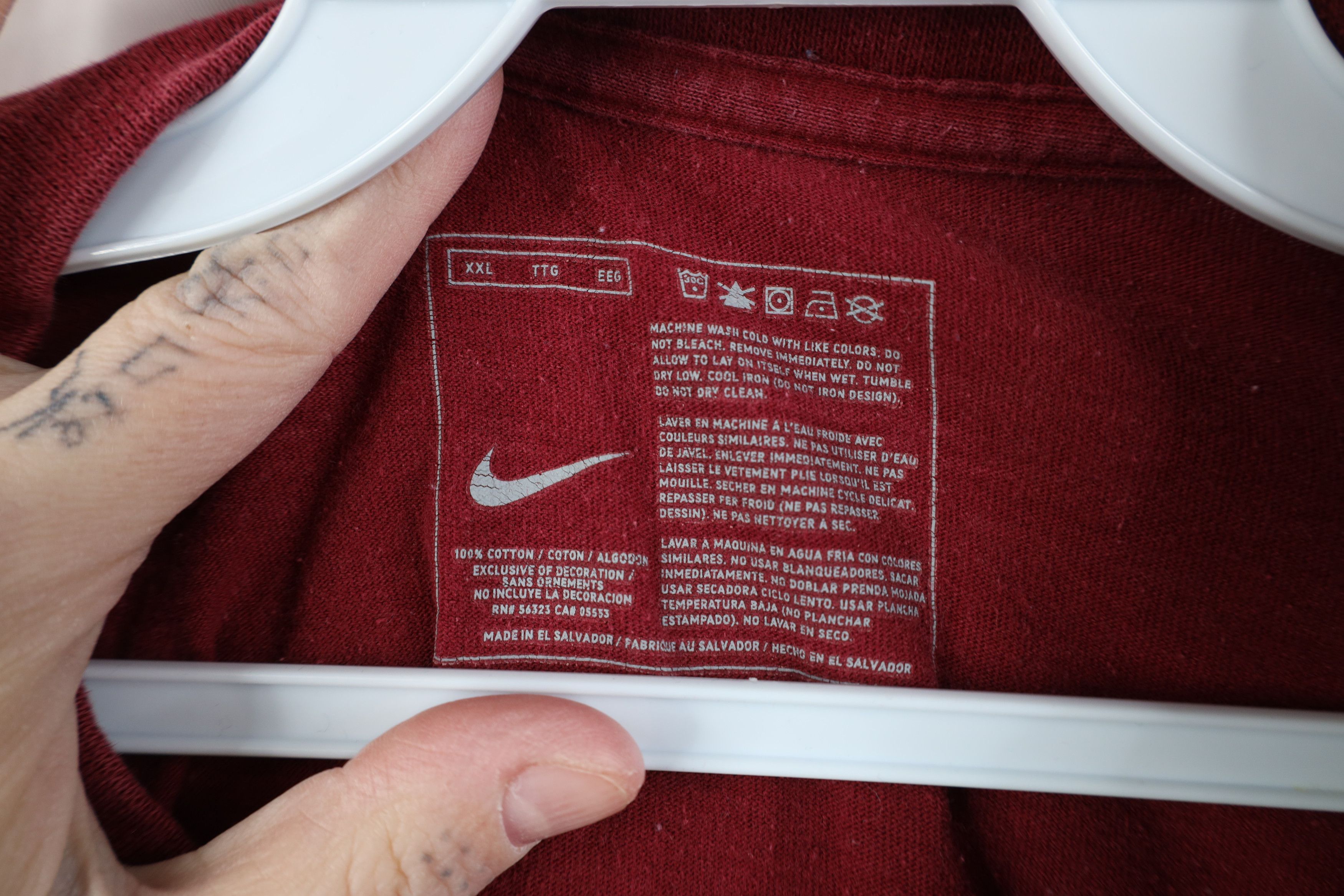 Nike Vintage Y2K Nike Center Big Swoosh Long Sleeve T-Shirt Red Size US XXL / EU 58 / 5 - 7 Thumbnail